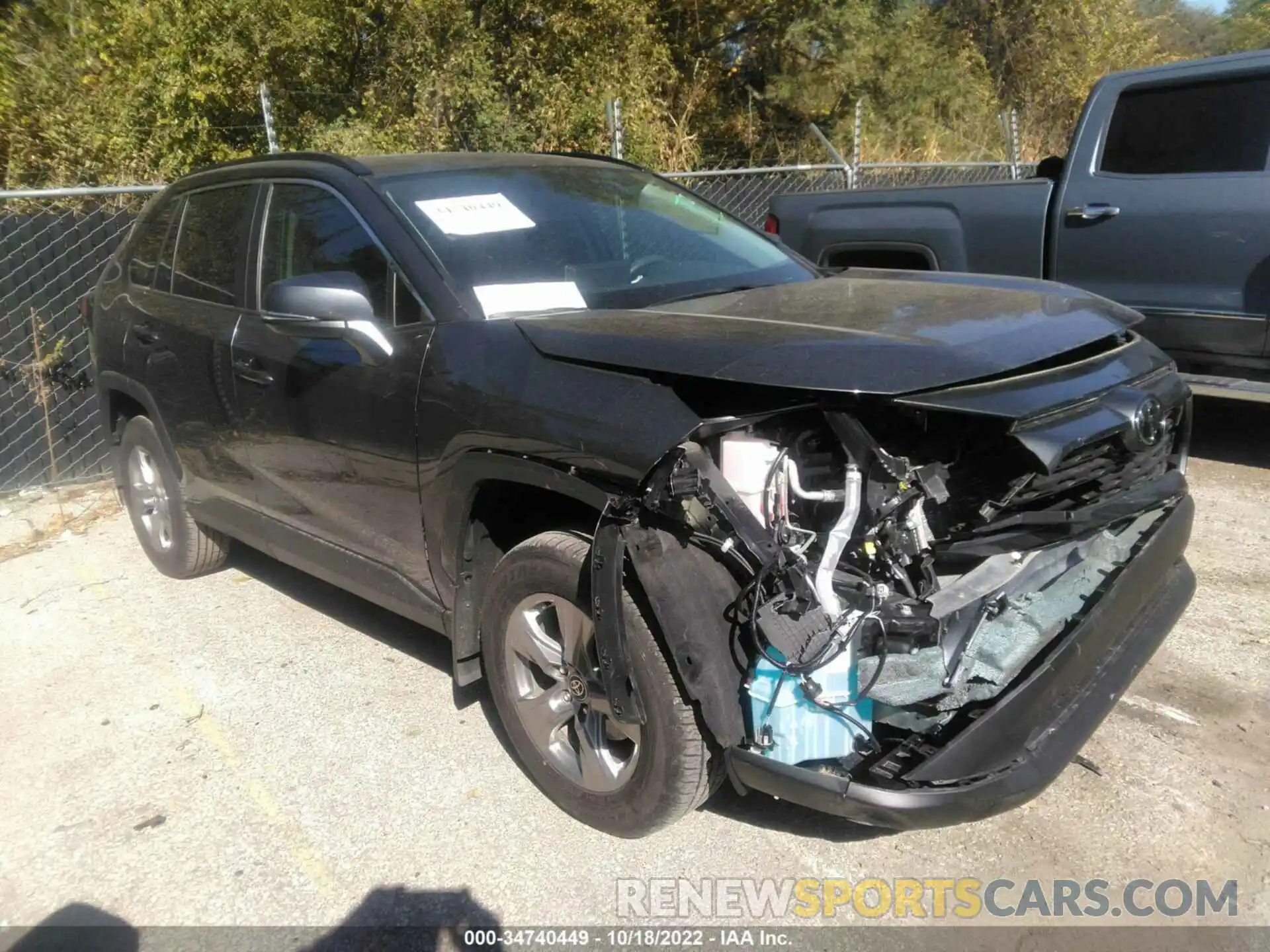 1 Photograph of a damaged car 2T3P1RFV8NC286705 TOYOTA RAV4 2022