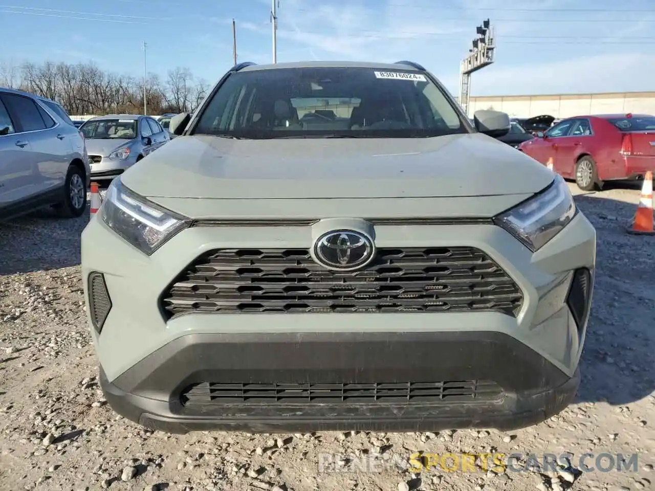 5 Photograph of a damaged car 2T3P1RFV8NW260149 TOYOTA RAV4 2022