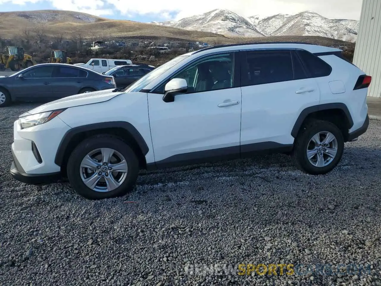 1 Photograph of a damaged car 2T3P1RFV8NW264203 TOYOTA RAV4 2022