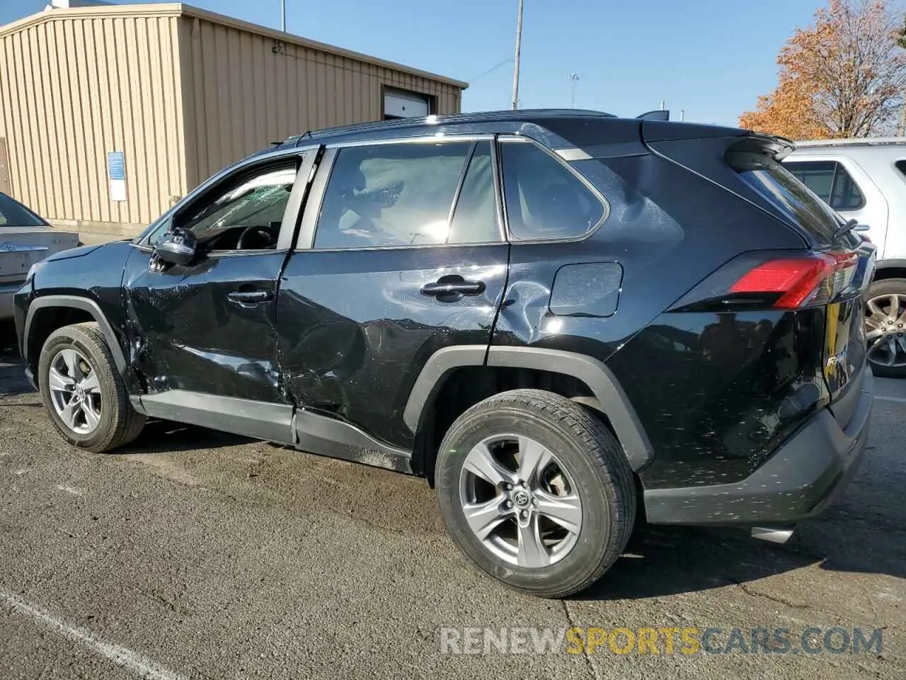 2 Photograph of a damaged car 2T3P1RFV8NW265609 TOYOTA RAV4 2022