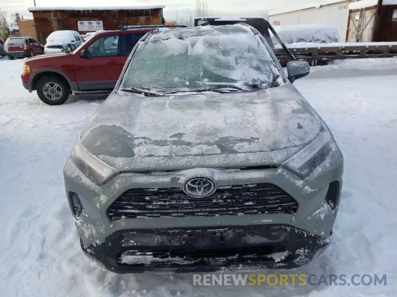 5 Photograph of a damaged car 2T3P1RFV8NW275072 TOYOTA RAV4 2022