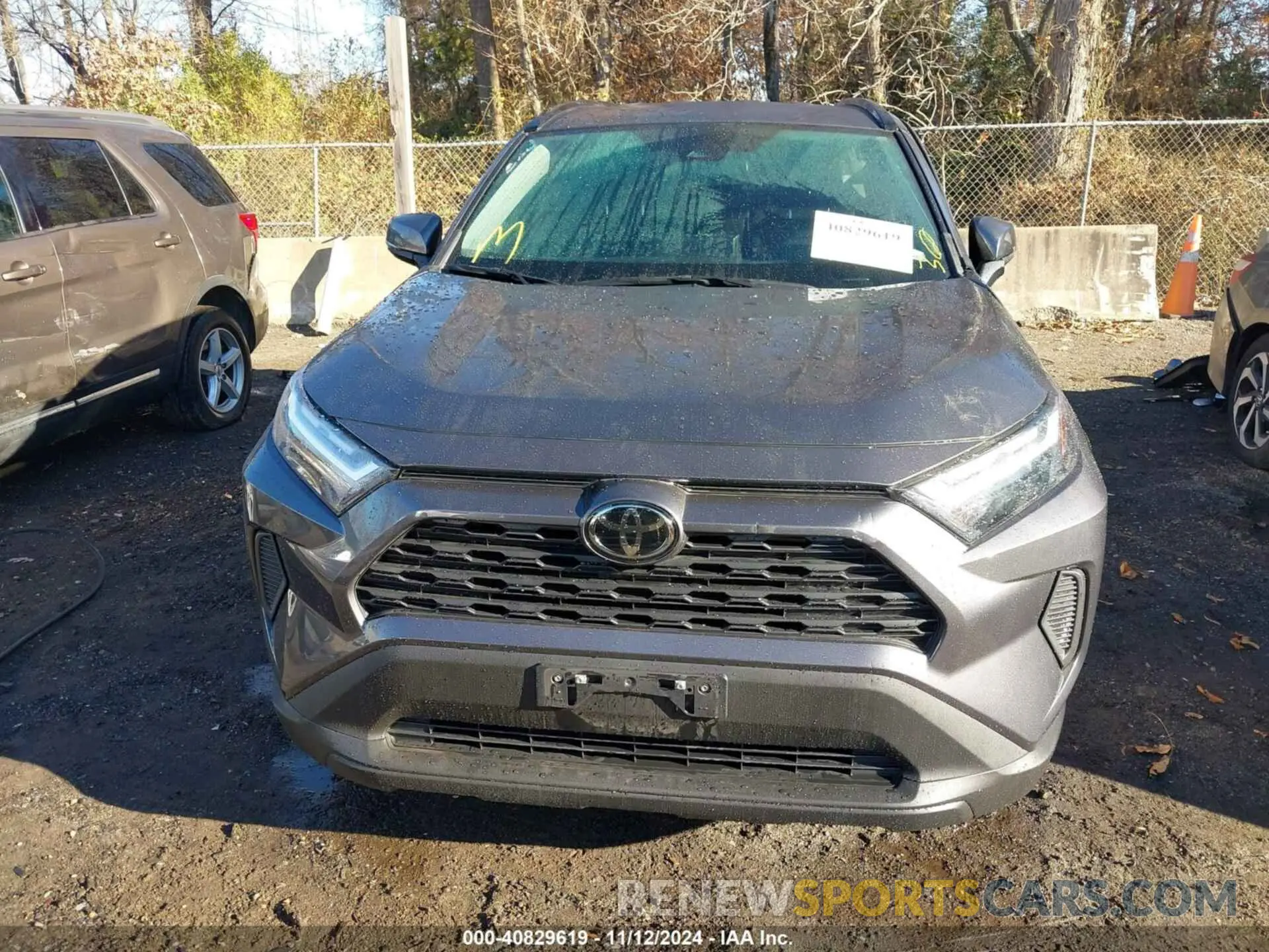 12 Photograph of a damaged car 2T3P1RFV8NW278957 TOYOTA RAV4 2022