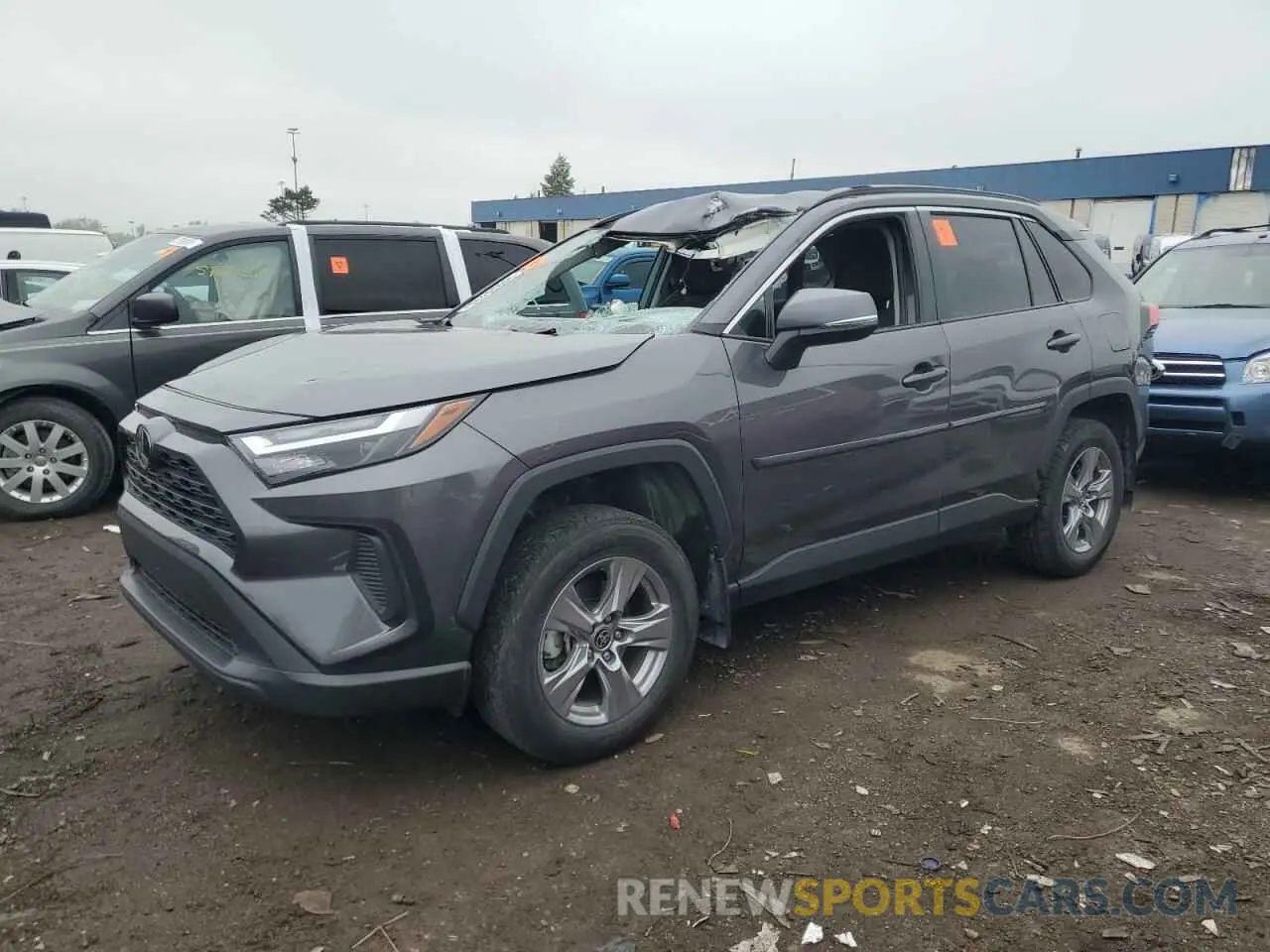 1 Photograph of a damaged car 2T3P1RFV9NC294232 TOYOTA RAV4 2022