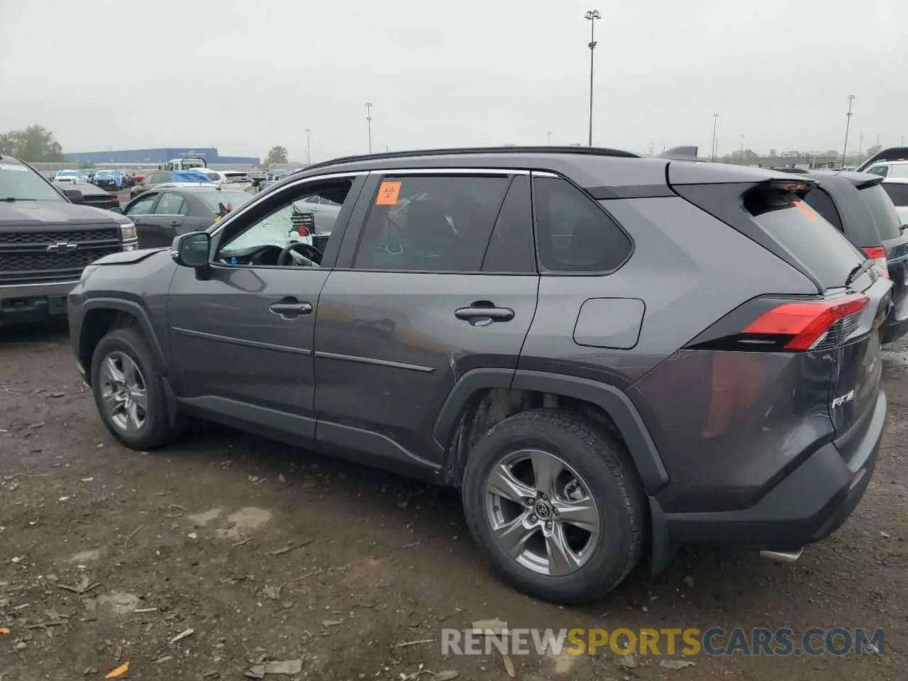 2 Photograph of a damaged car 2T3P1RFV9NC294232 TOYOTA RAV4 2022
