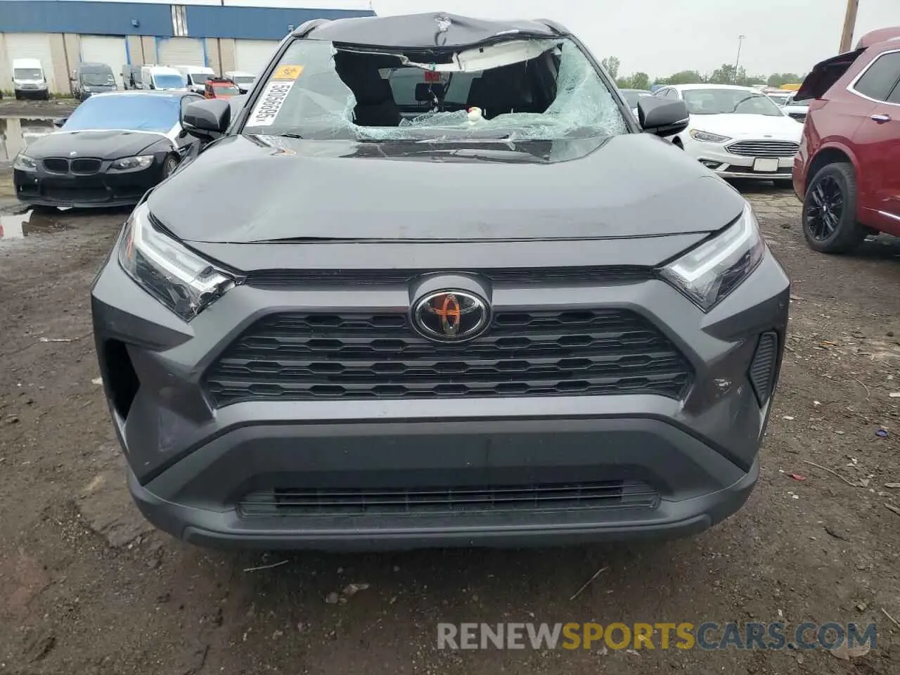 5 Photograph of a damaged car 2T3P1RFV9NC294232 TOYOTA RAV4 2022