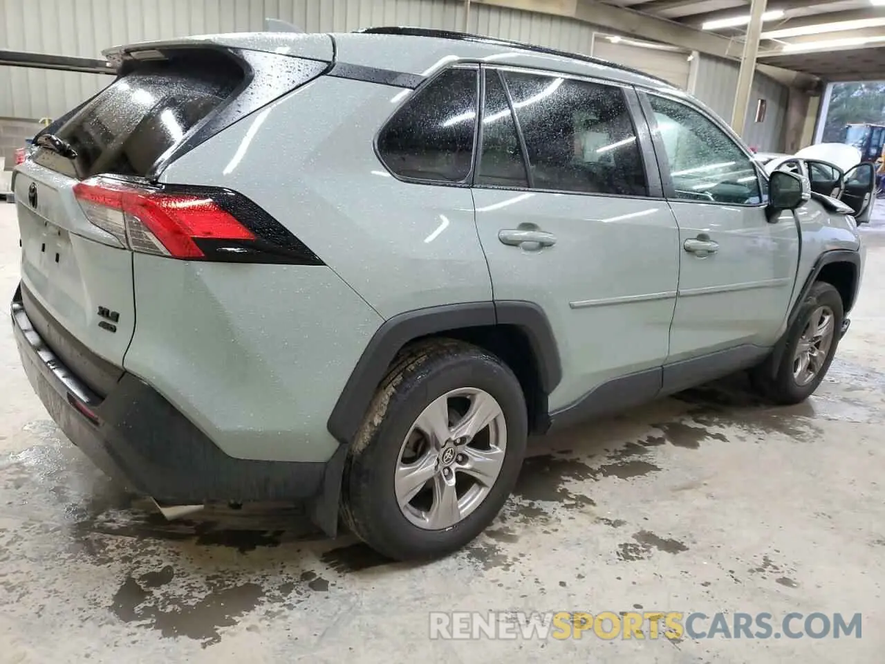3 Photograph of a damaged car 2T3P1RFV9NW294908 TOYOTA RAV4 2022