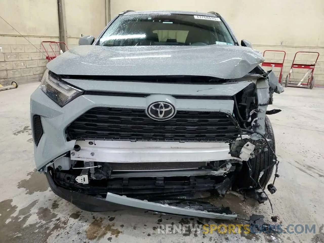 5 Photograph of a damaged car 2T3P1RFV9NW294908 TOYOTA RAV4 2022