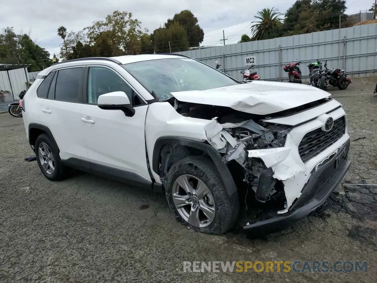 4 Photograph of a damaged car 2T3P1RFVXNC257349 TOYOTA RAV4 2022