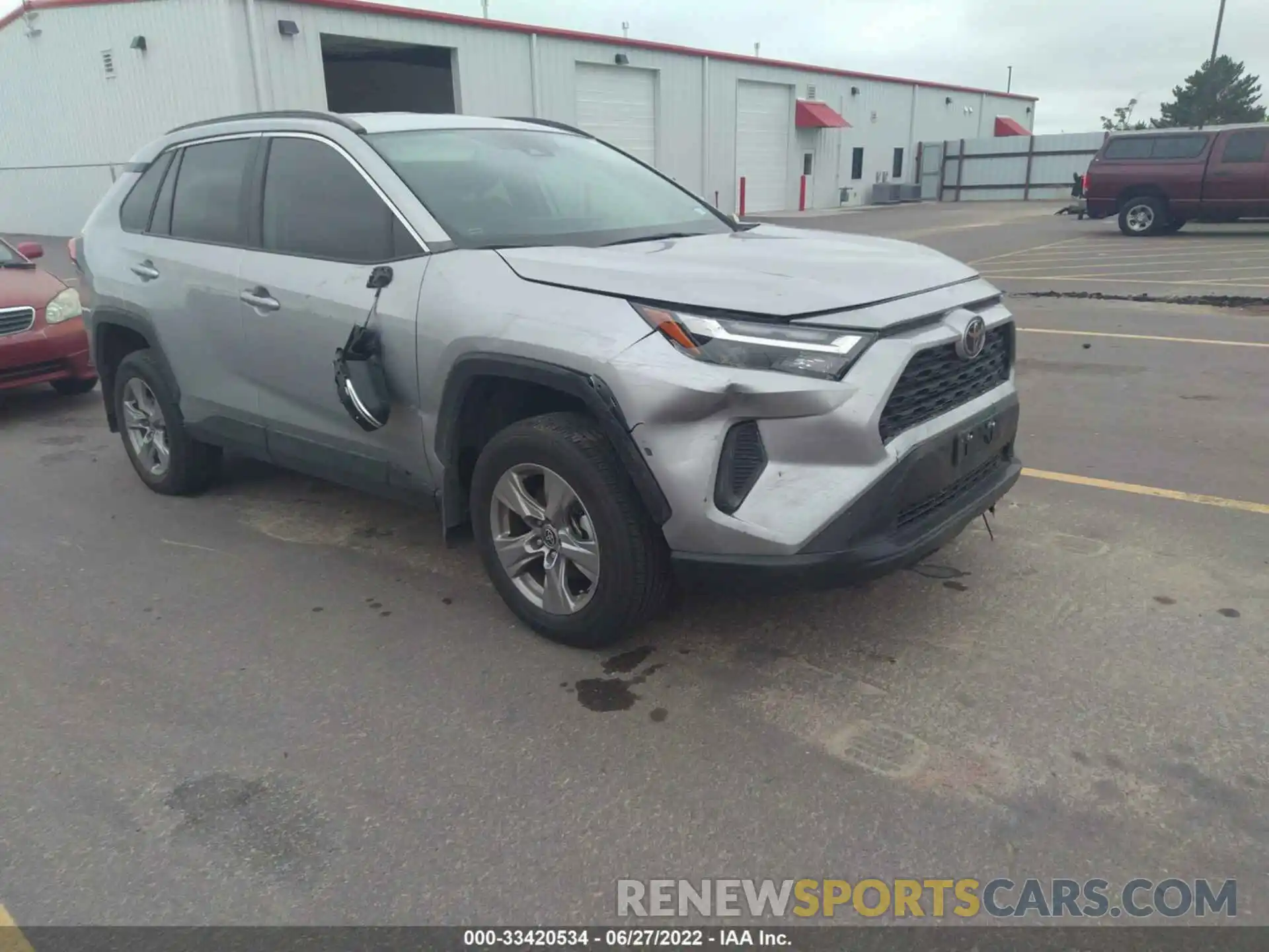 1 Photograph of a damaged car 2T3P1RFVXNC274149 TOYOTA RAV4 2022