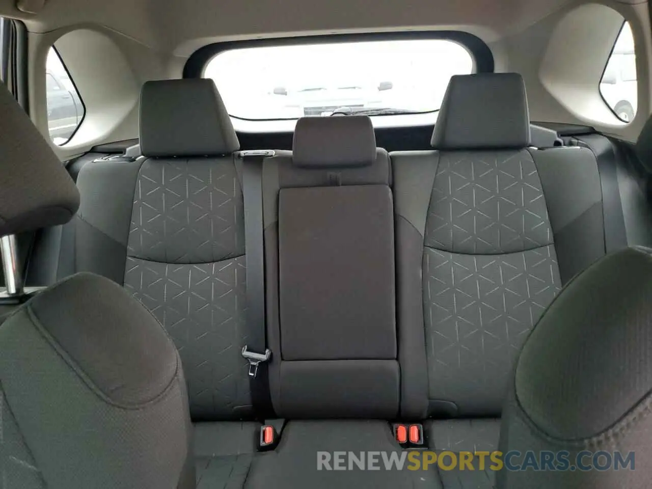 10 Photograph of a damaged car 2T3P1RFVXNC277598 TOYOTA RAV4 2022
