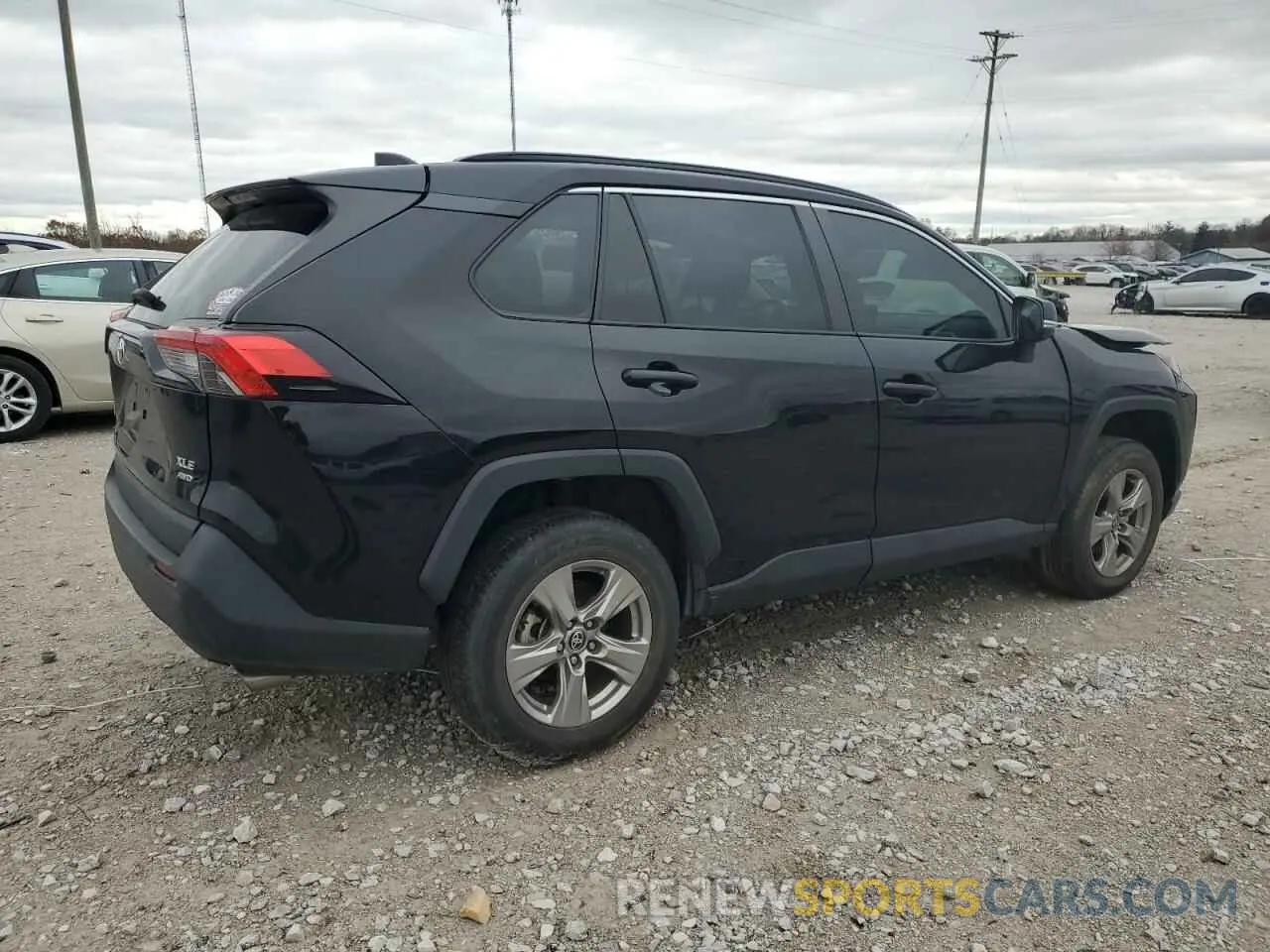 3 Photograph of a damaged car 2T3P1RFVXNC277598 TOYOTA RAV4 2022