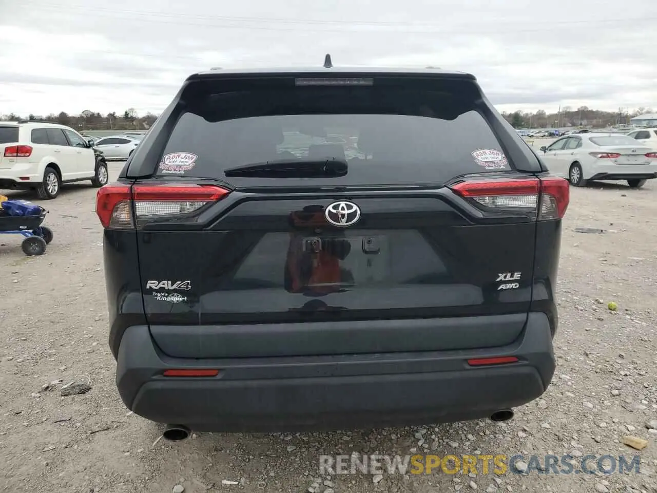 6 Photograph of a damaged car 2T3P1RFVXNC277598 TOYOTA RAV4 2022