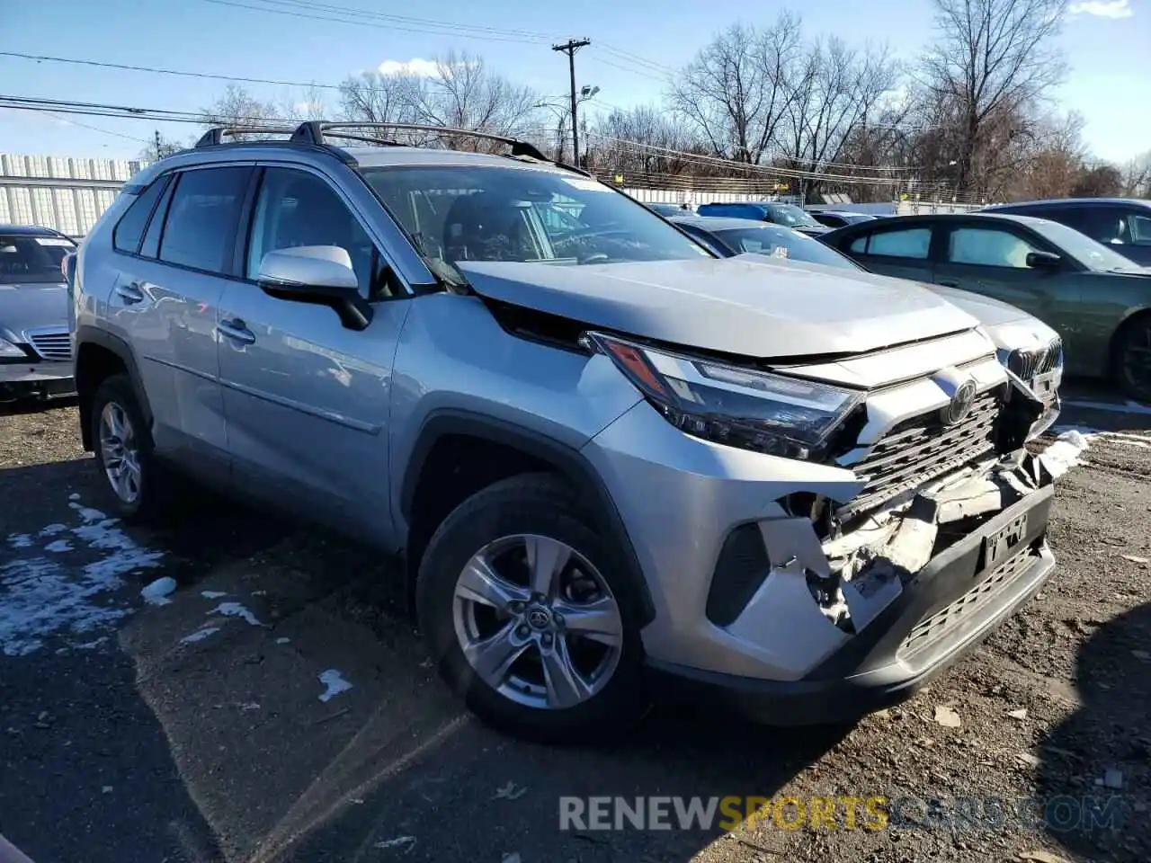 4 Photograph of a damaged car 2T3P1RFVXNW254059 TOYOTA RAV4 2022