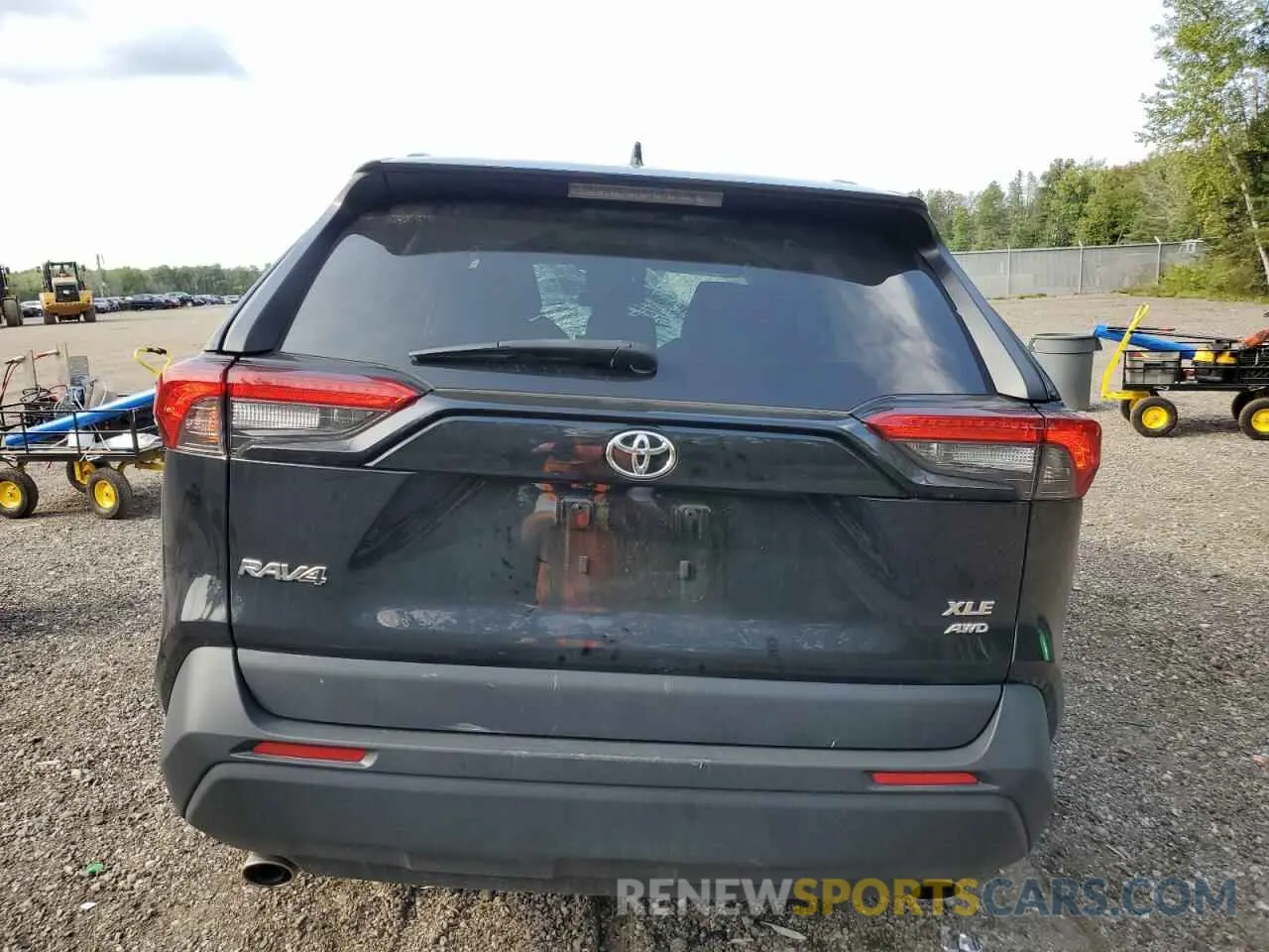 6 Photograph of a damaged car 2T3R1RFV2NC257368 TOYOTA RAV4 2022