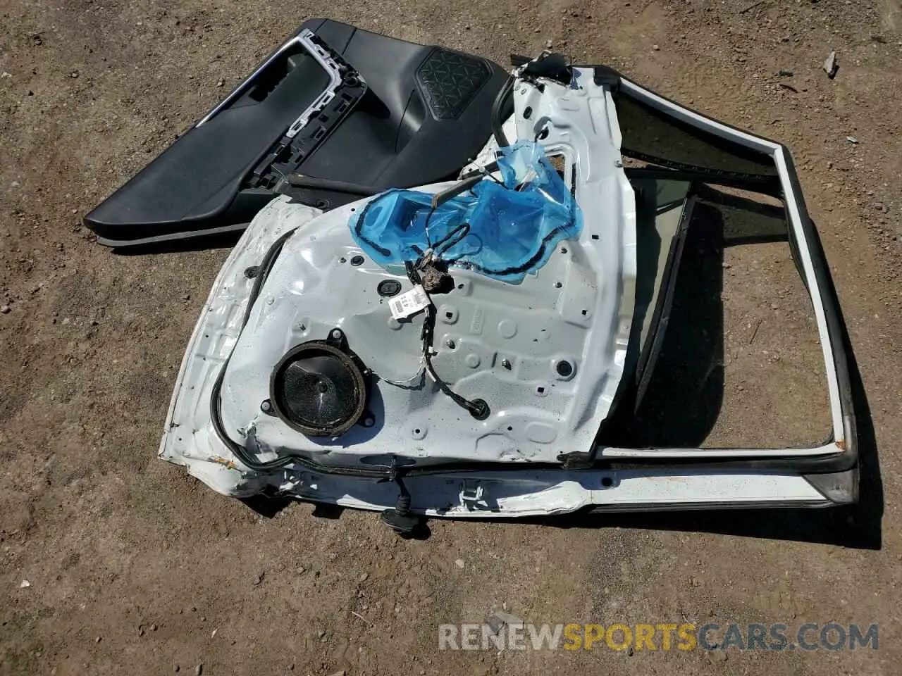 13 Photograph of a damaged car 2T3R1RFV3NW276459 TOYOTA RAV4 2022