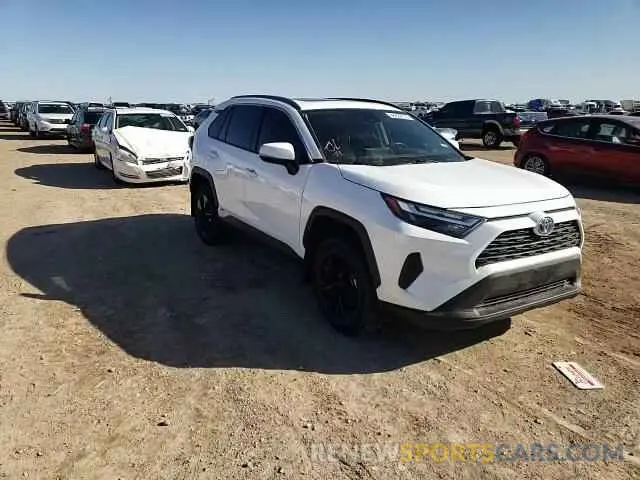 11 Photograph of a damaged car 2T3RWRFV0NW132739 TOYOTA RAV4 2022