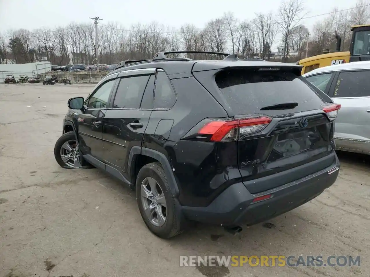 2 Photograph of a damaged car 2T3RWRFV2NW129888 TOYOTA RAV4 2022