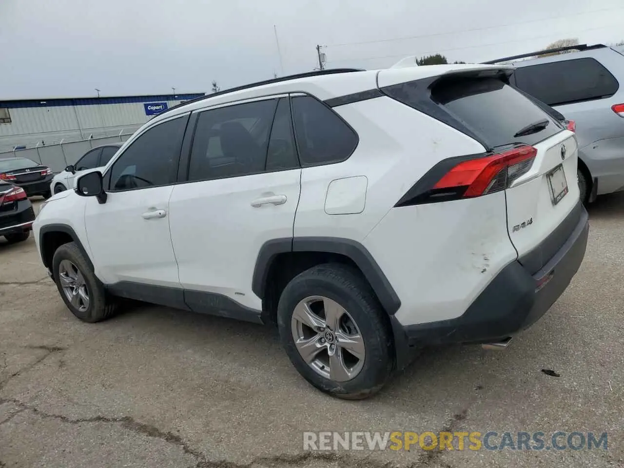 2 Photograph of a damaged car 2T3RWRFV3NW140608 TOYOTA RAV4 2022