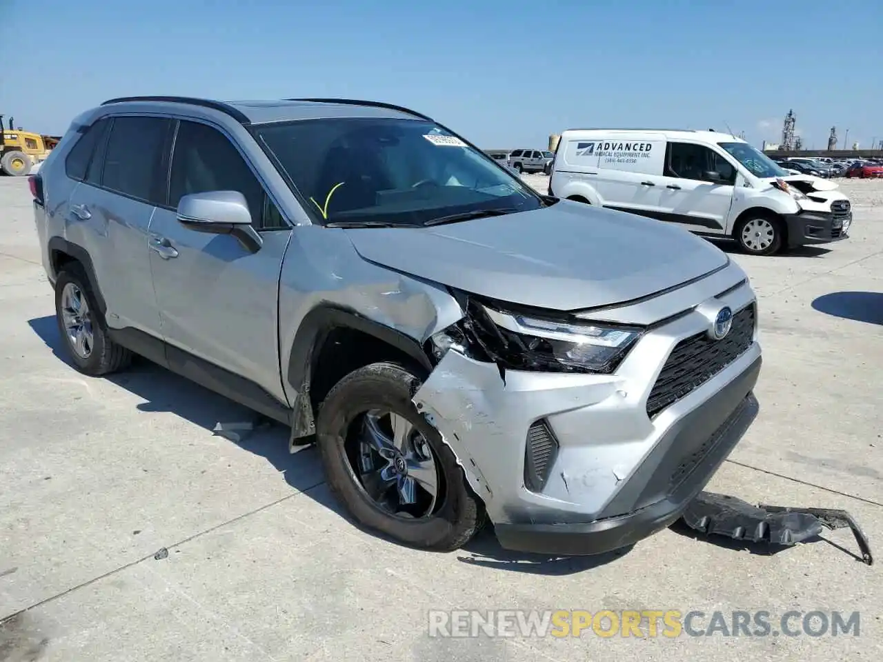 1 Photograph of a damaged car 2T3RWRFV7NW134746 TOYOTA RAV4 2022