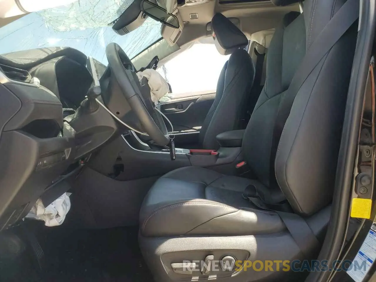 7 Photograph of a damaged car 2T3S1RFVXNW308616 TOYOTA RAV4 2022
