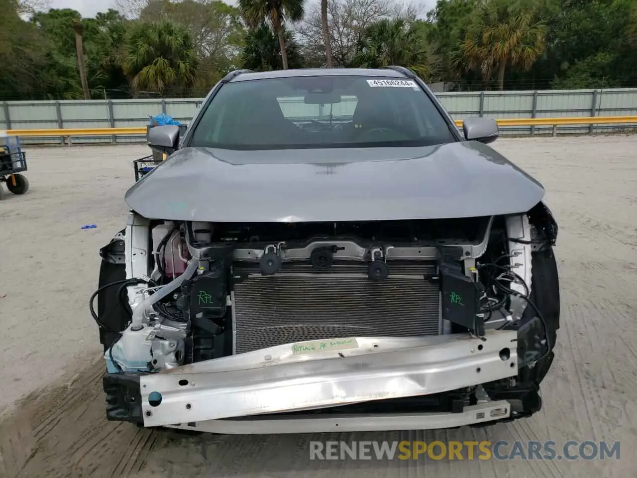 5 Photograph of a damaged car 2T3T6RFV7NW034314 TOYOTA RAV4 2022