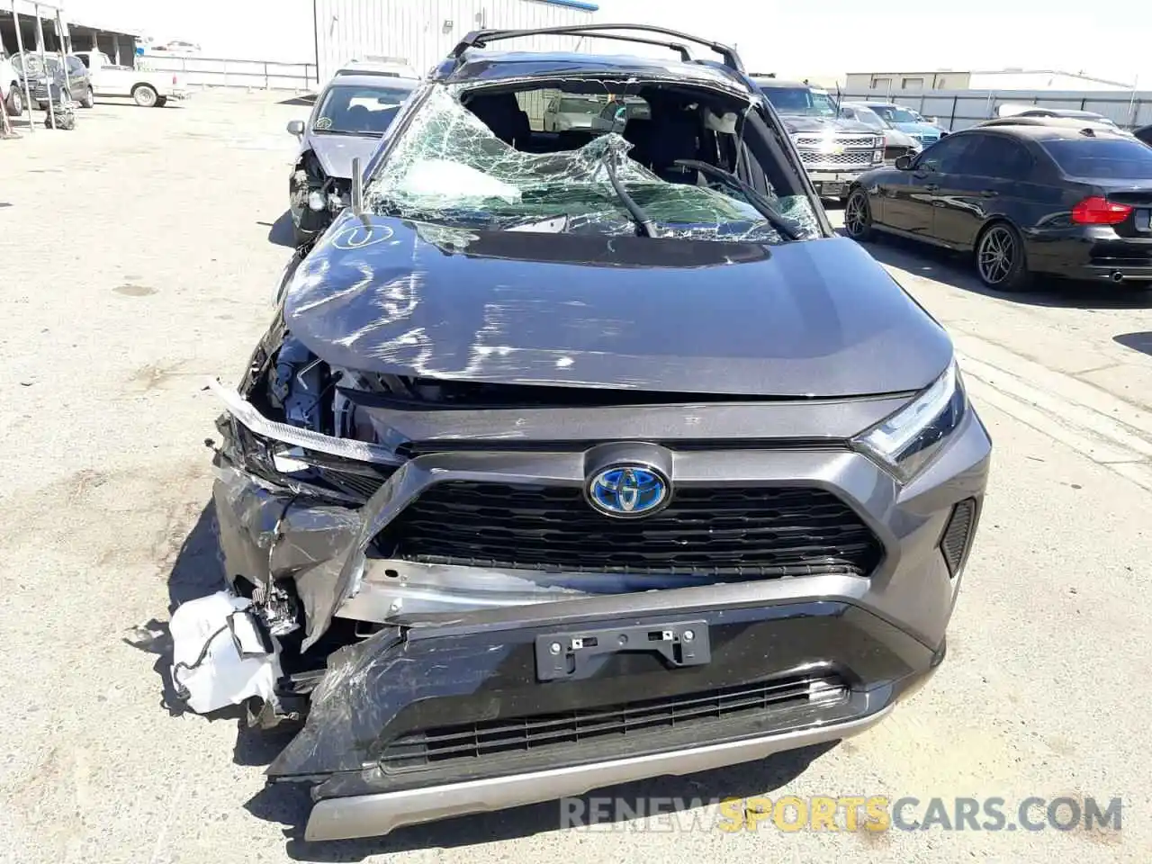 9 Photograph of a damaged car 2T3T6RFVXNW030502 TOYOTA RAV4 2022