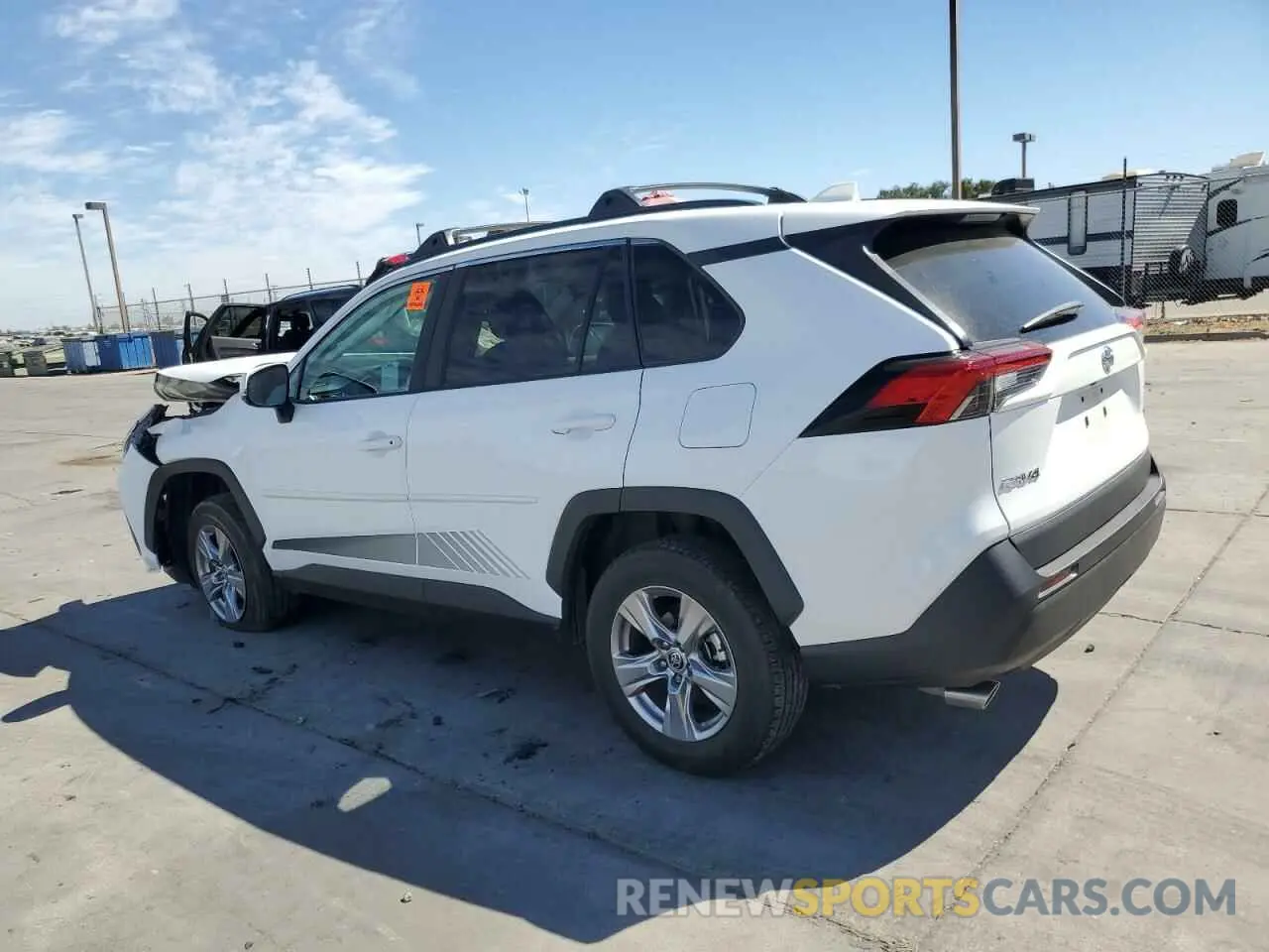 2 Photograph of a damaged car 2T3W1RFV0NC206972 TOYOTA RAV4 2022