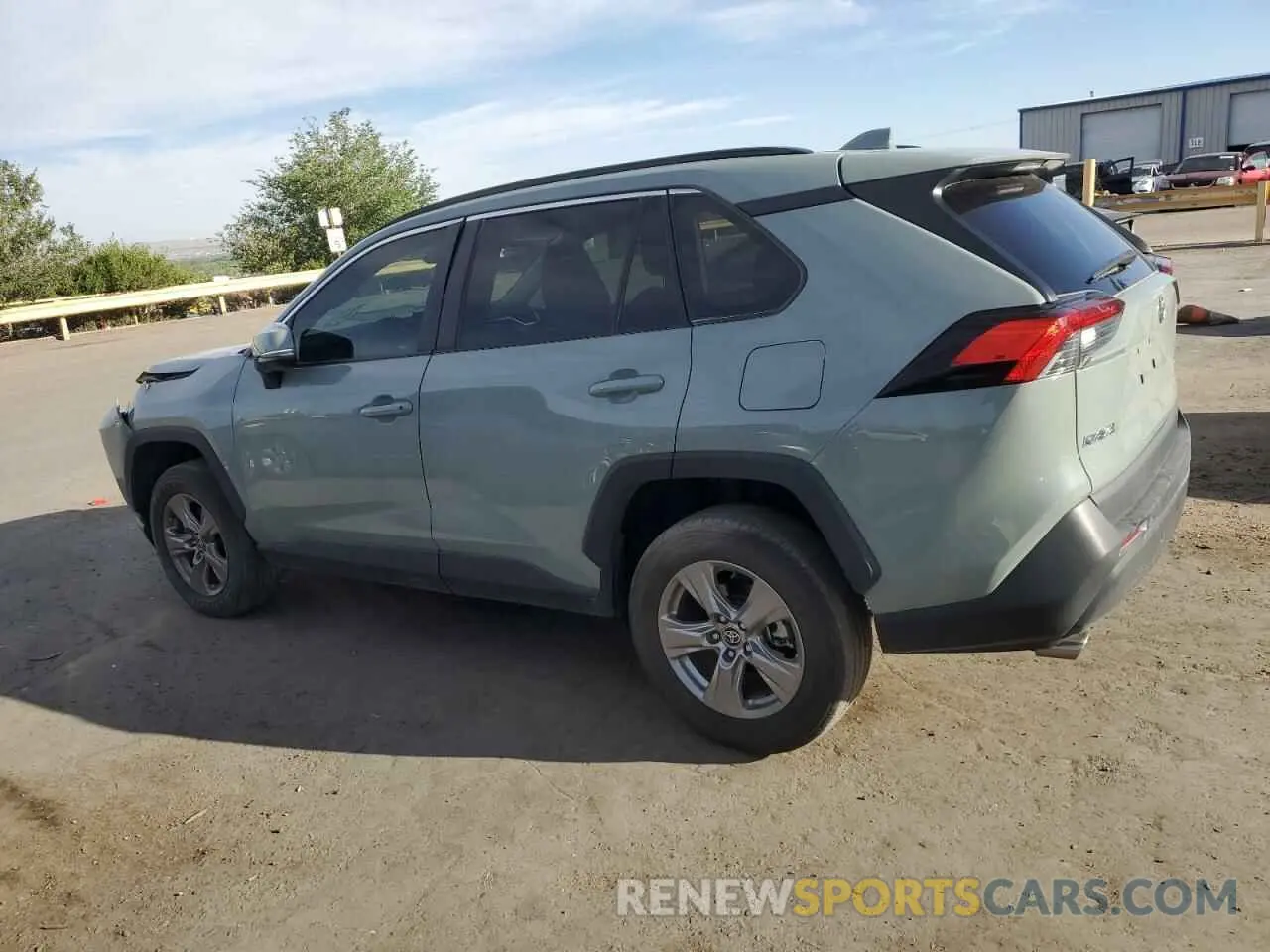 2 Photograph of a damaged car 2T3W1RFV0NW189461 TOYOTA RAV4 2022