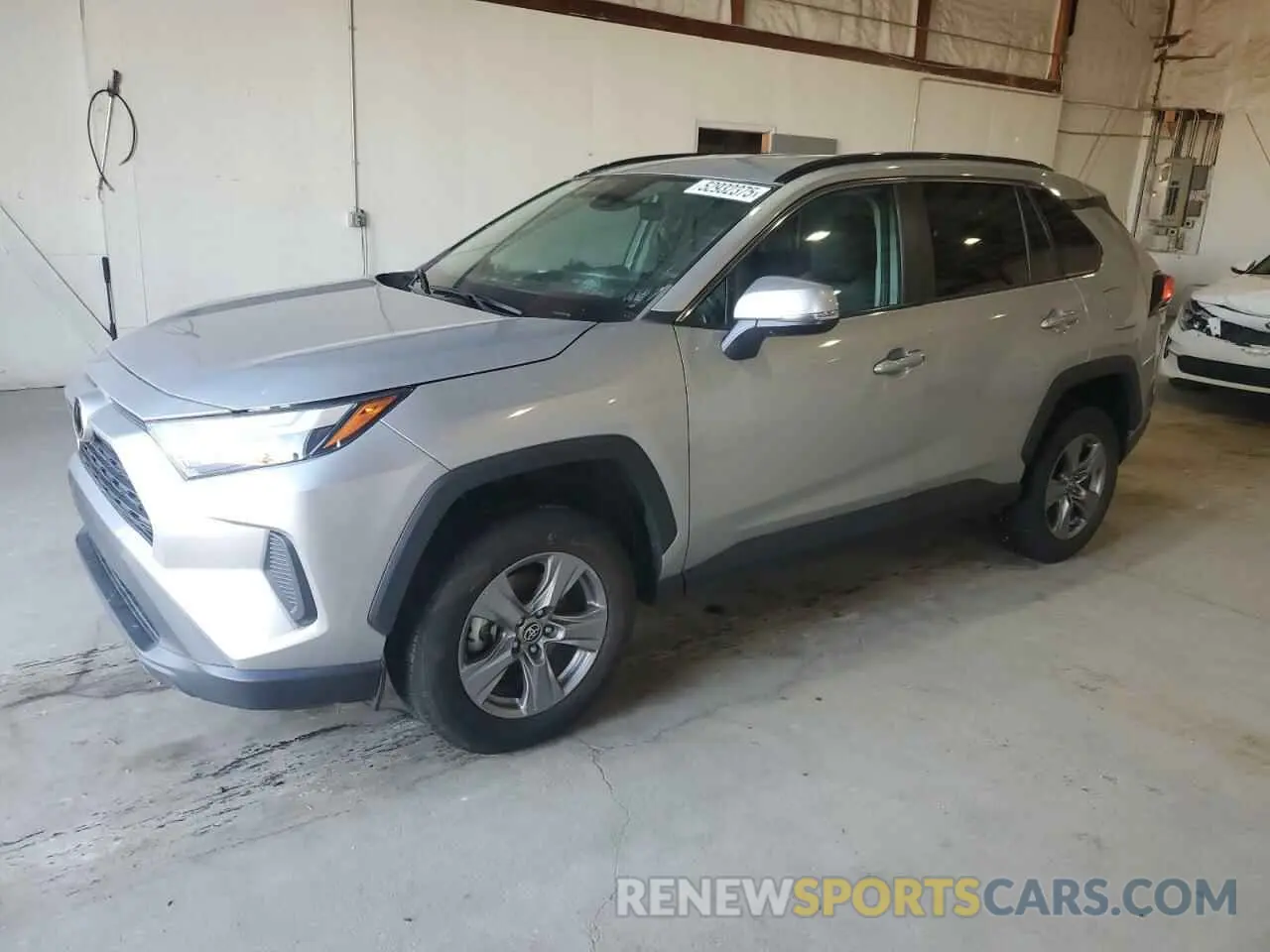 1 Photograph of a damaged car 2T3W1RFV0NW190660 TOYOTA RAV4 2022