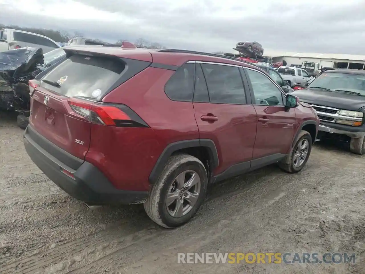 3 Photograph of a damaged car 2T3W1RFV0NW202225 TOYOTA RAV4 2022