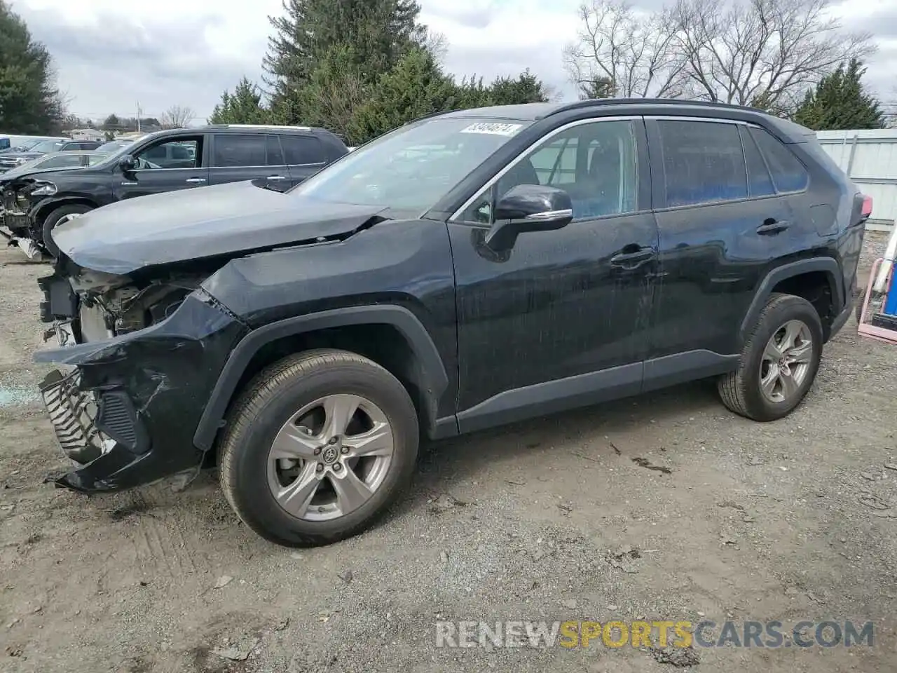 1 Photograph of a damaged car 2T3W1RFV0NW206209 TOYOTA RAV4 2022