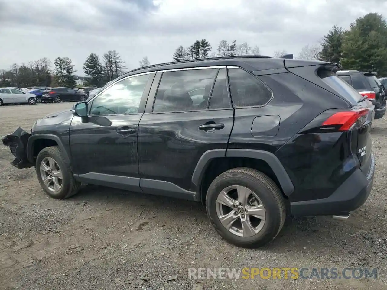 2 Photograph of a damaged car 2T3W1RFV0NW206209 TOYOTA RAV4 2022