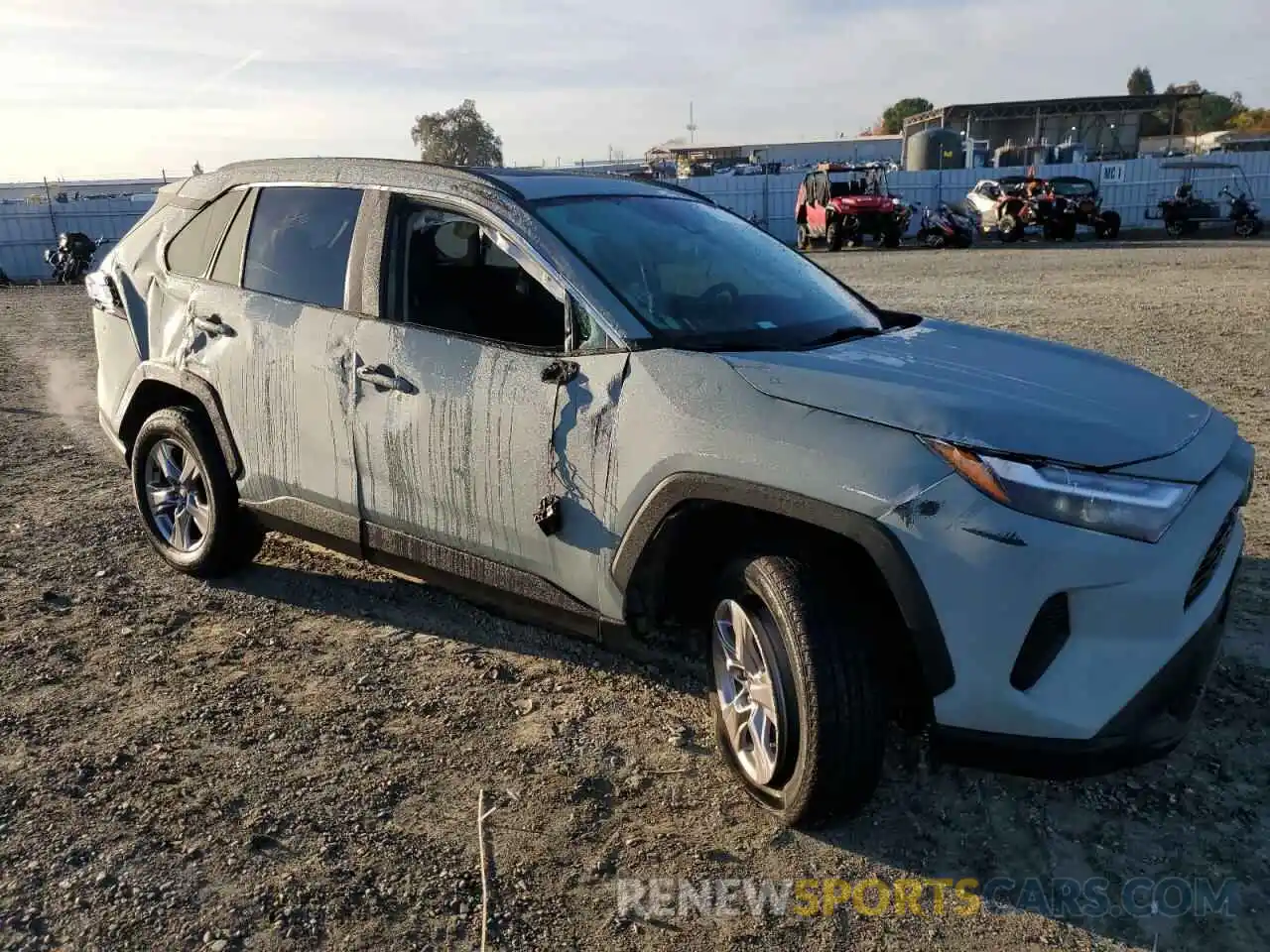 4 Photograph of a damaged car 2T3W1RFV0NW211412 TOYOTA RAV4 2022