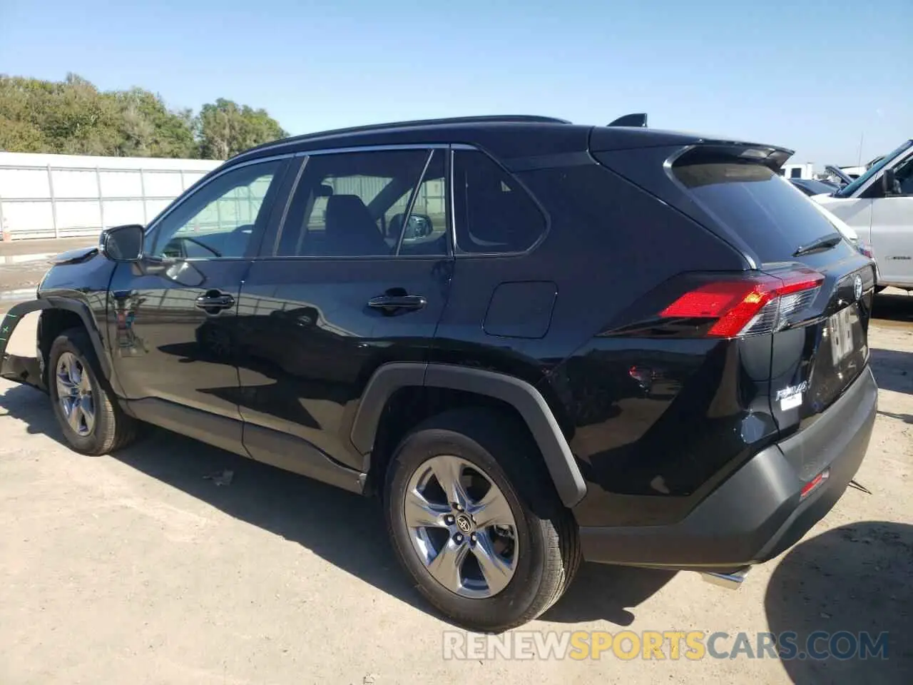 2 Photograph of a damaged car 2T3W1RFV0NW218280 TOYOTA RAV4 2022