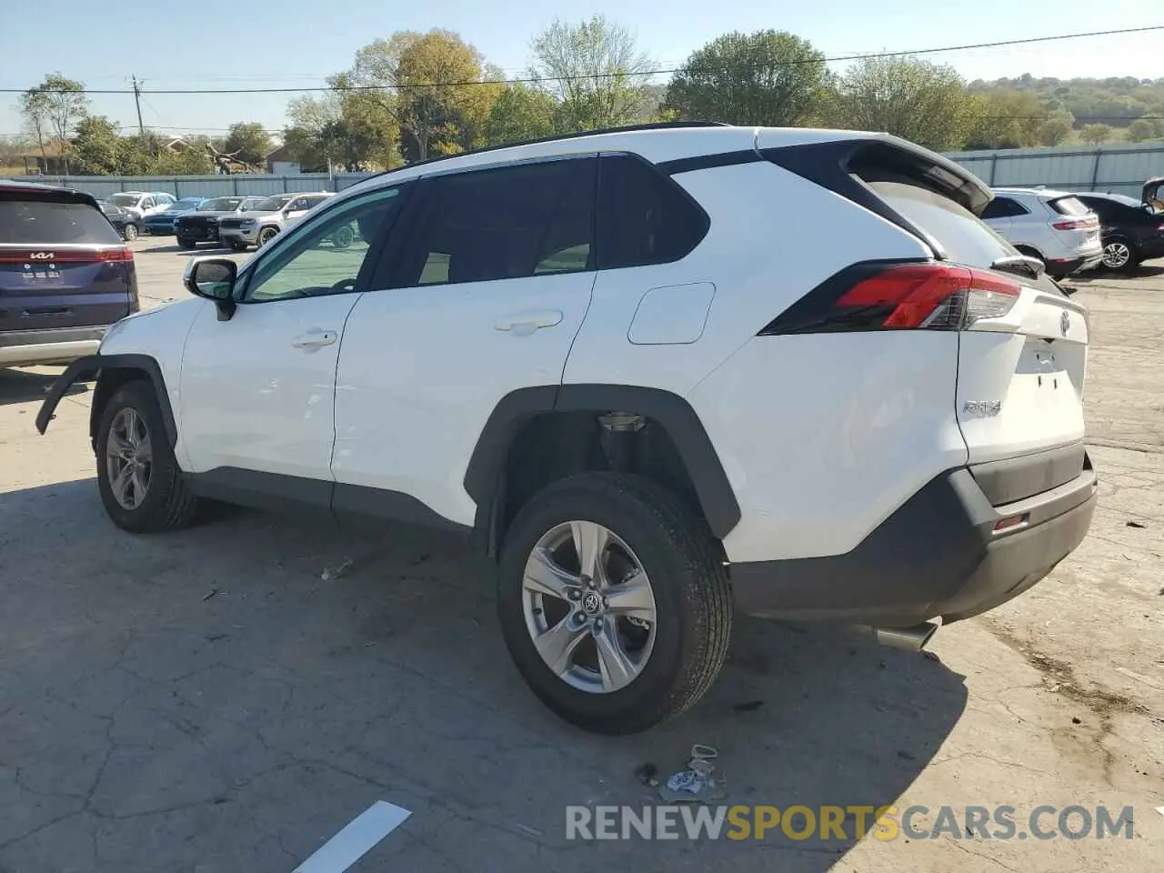2 Photograph of a damaged car 2T3W1RFV0NW225018 TOYOTA RAV4 2022