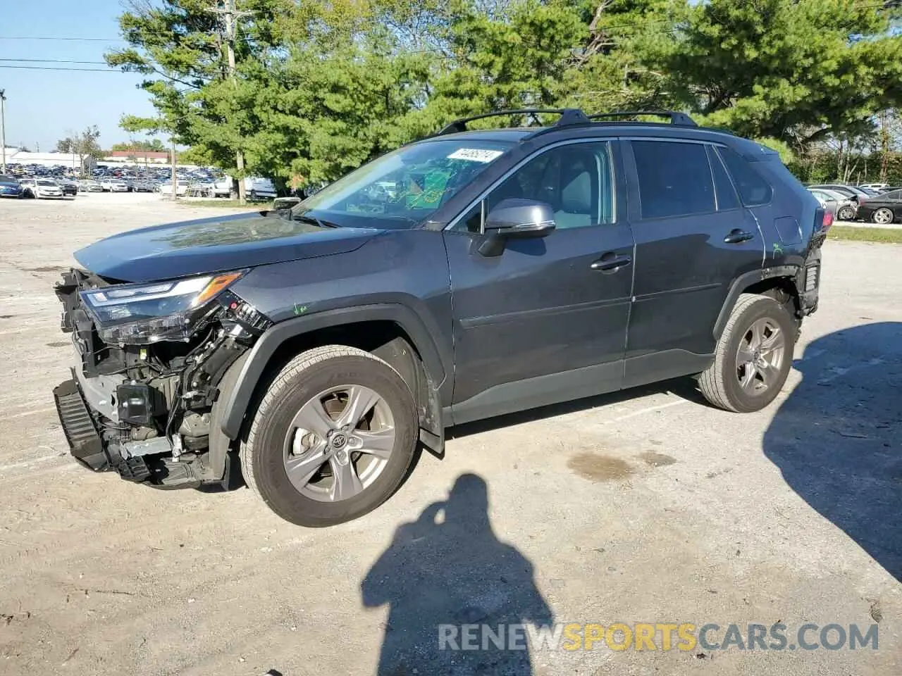 1 Photograph of a damaged car 2T3W1RFV0NW227707 TOYOTA RAV4 2022