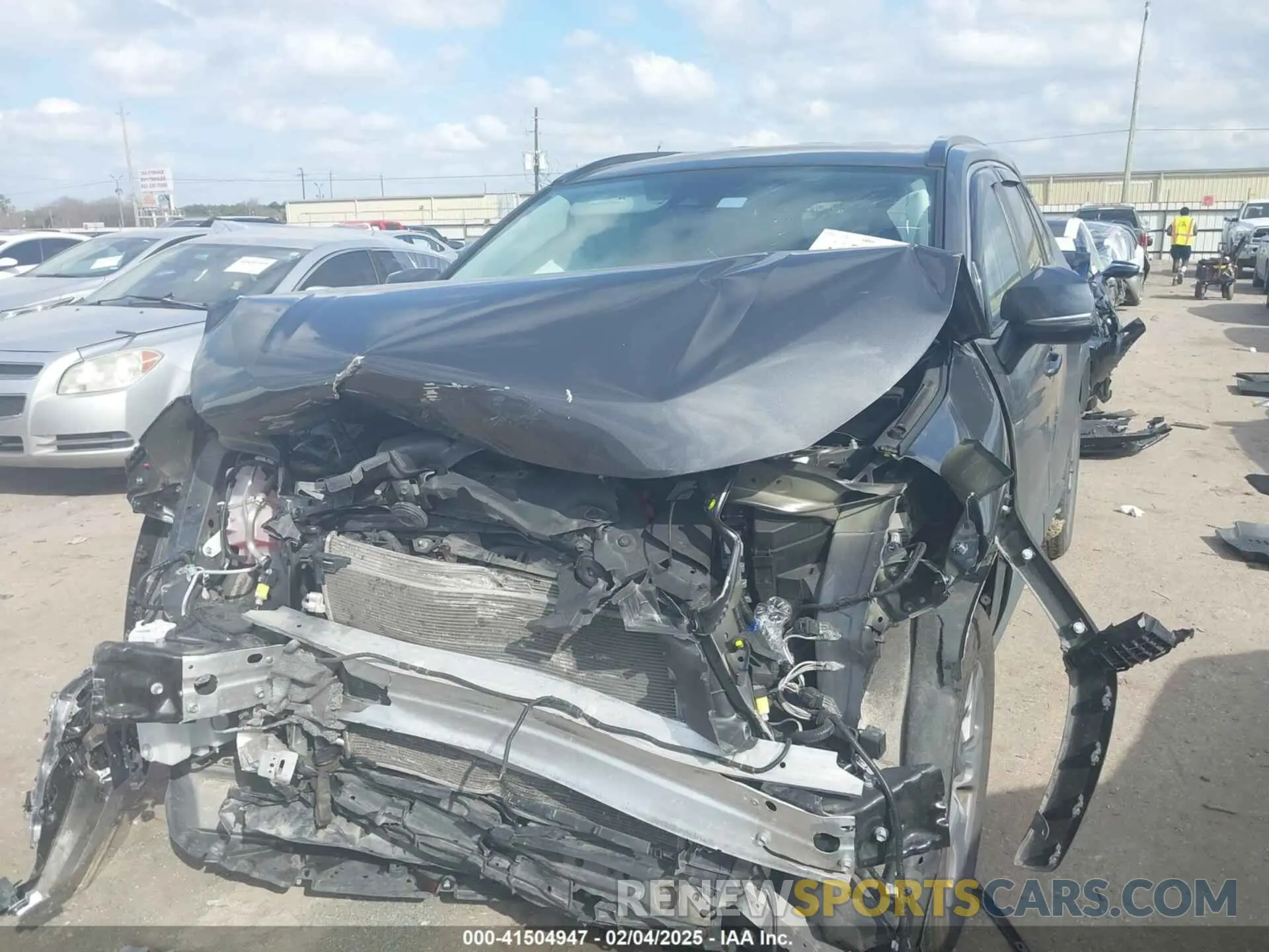 2 Photograph of a damaged car 2T3W1RFV1NW193728 TOYOTA RAV4 2022