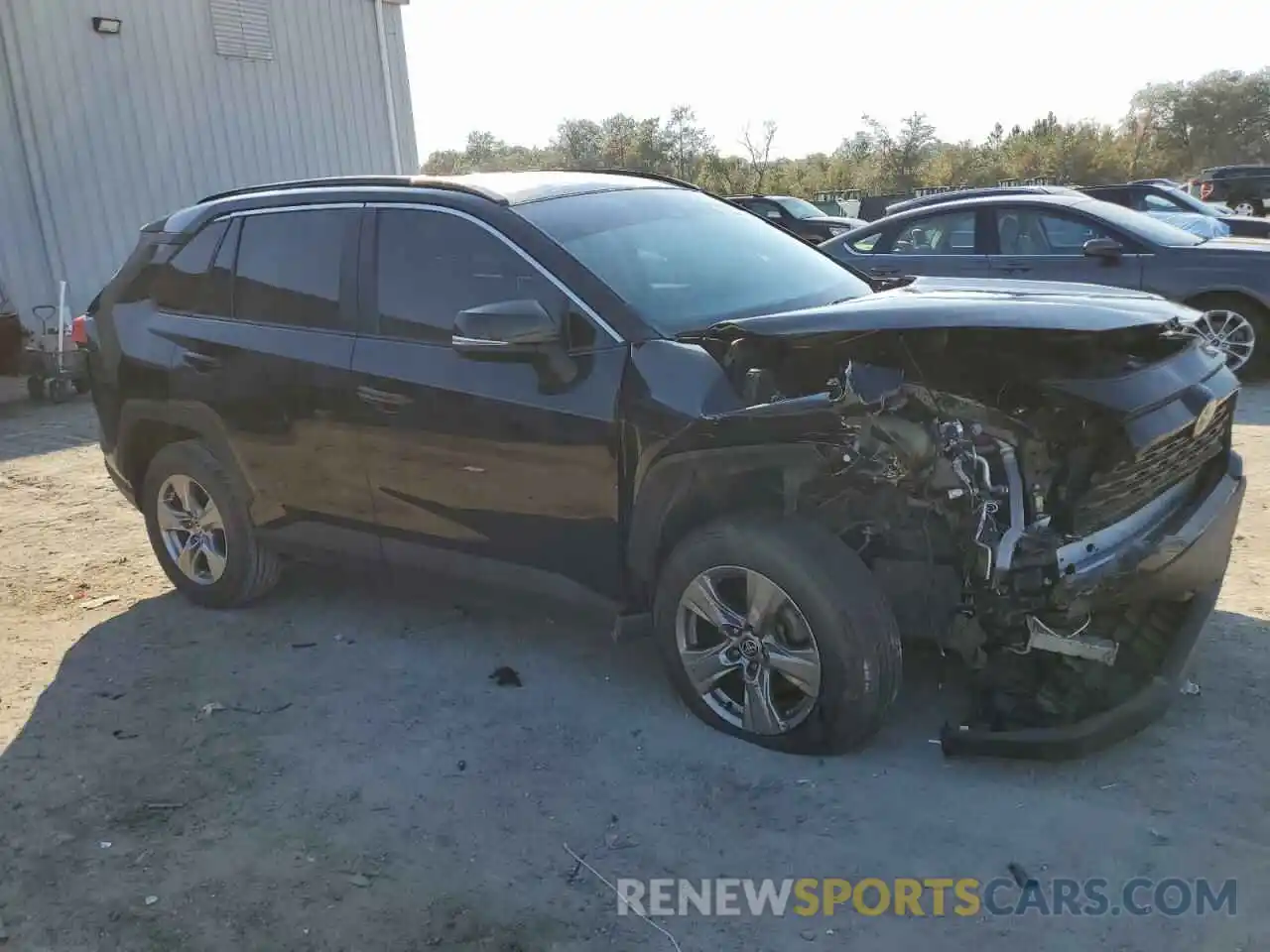 4 Photograph of a damaged car 2T3W1RFV1NW217123 TOYOTA RAV4 2022