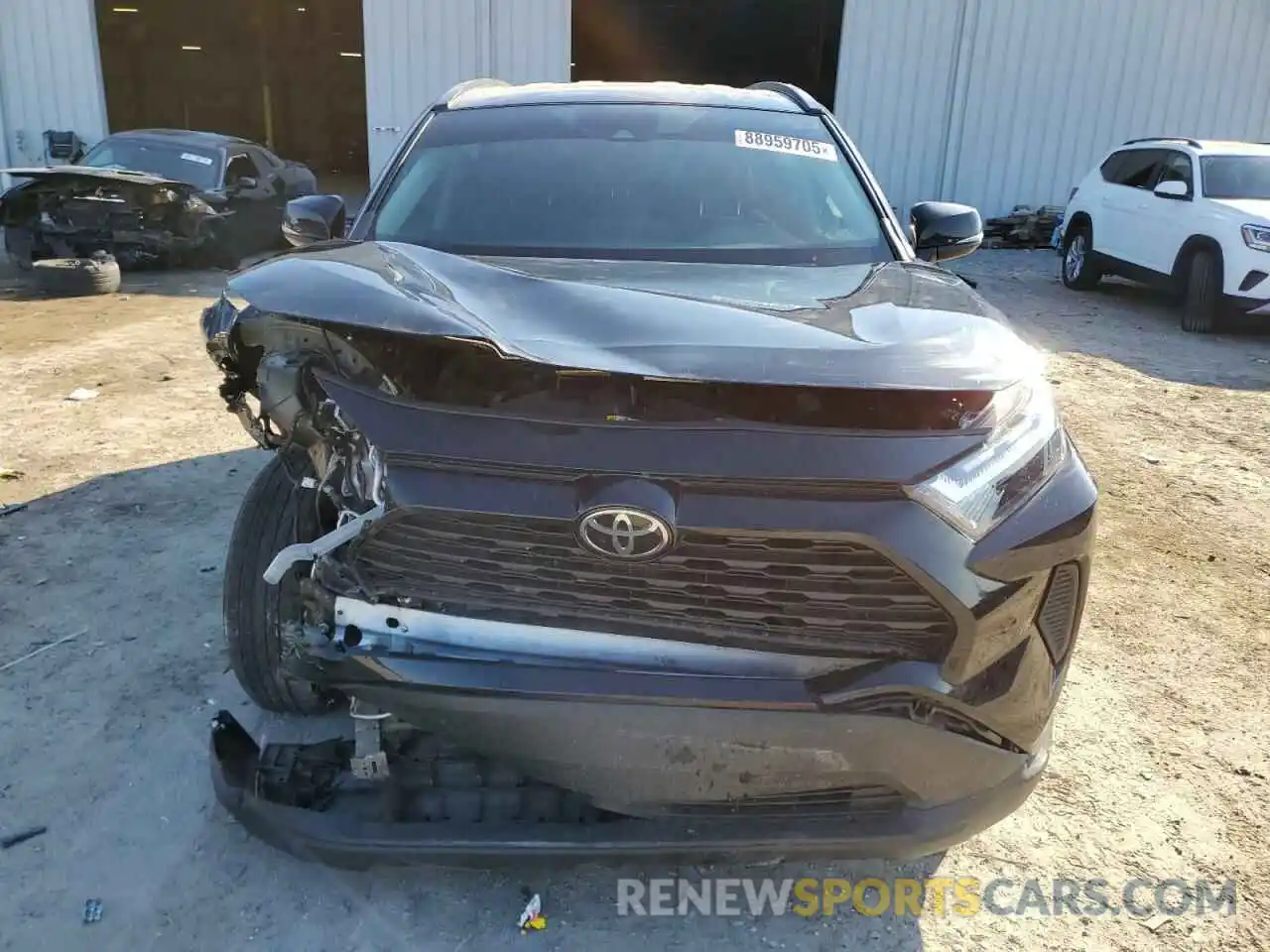 5 Photograph of a damaged car 2T3W1RFV1NW217123 TOYOTA RAV4 2022