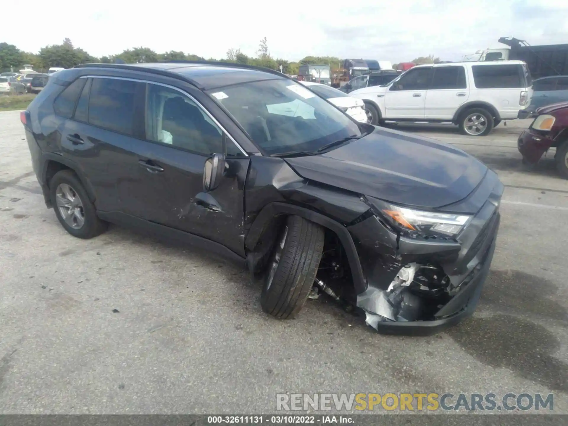 1 Photograph of a damaged car 2T3W1RFV2NC180052 TOYOTA RAV4 2022