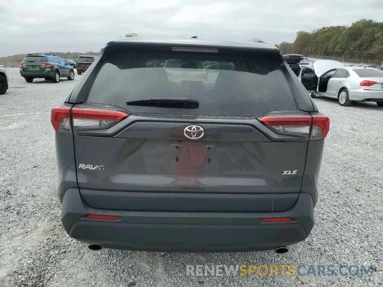 6 Photograph of a damaged car 2T3W1RFV2NC212112 TOYOTA RAV4 2022