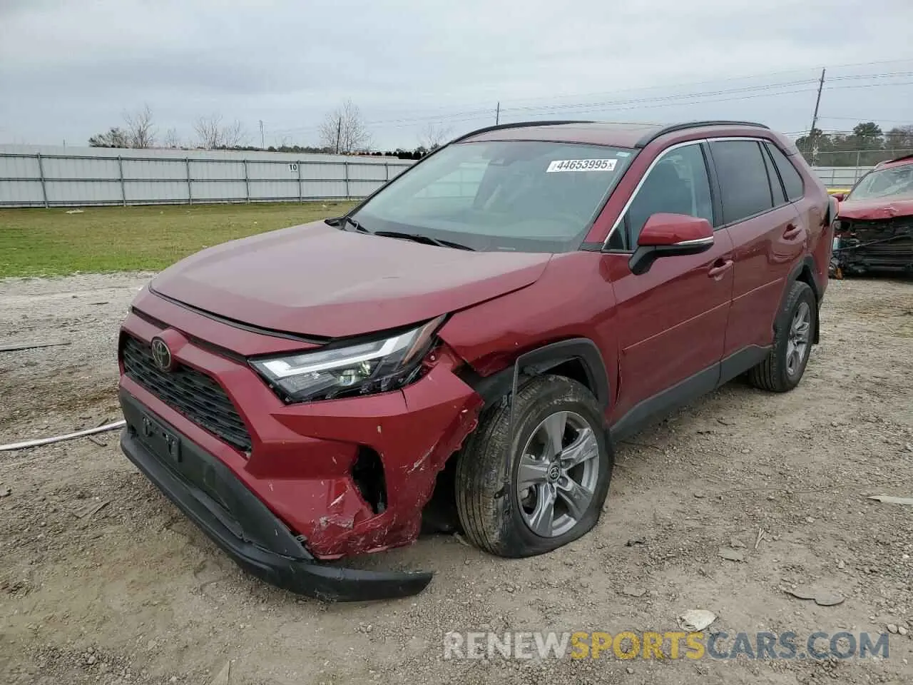 1 Photograph of a damaged car 2T3W1RFV2NW196928 TOYOTA RAV4 2022