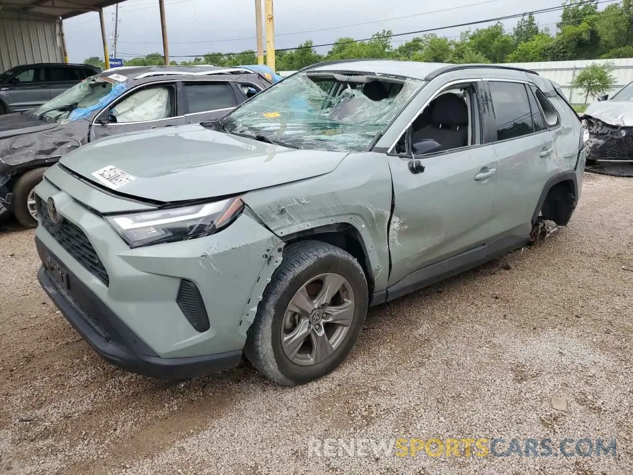 1 Photograph of a damaged car 2T3W1RFV2NW197867 TOYOTA RAV4 2022