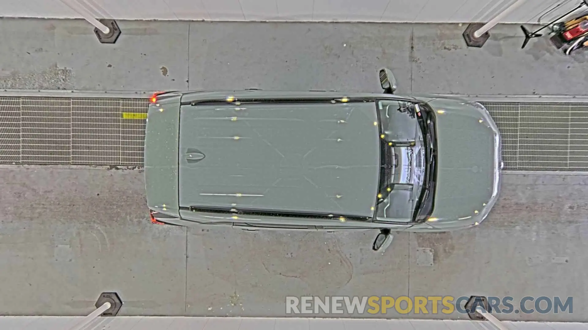 4 Photograph of a damaged car 2T3W1RFV2NW206826 TOYOTA RAV4 2022