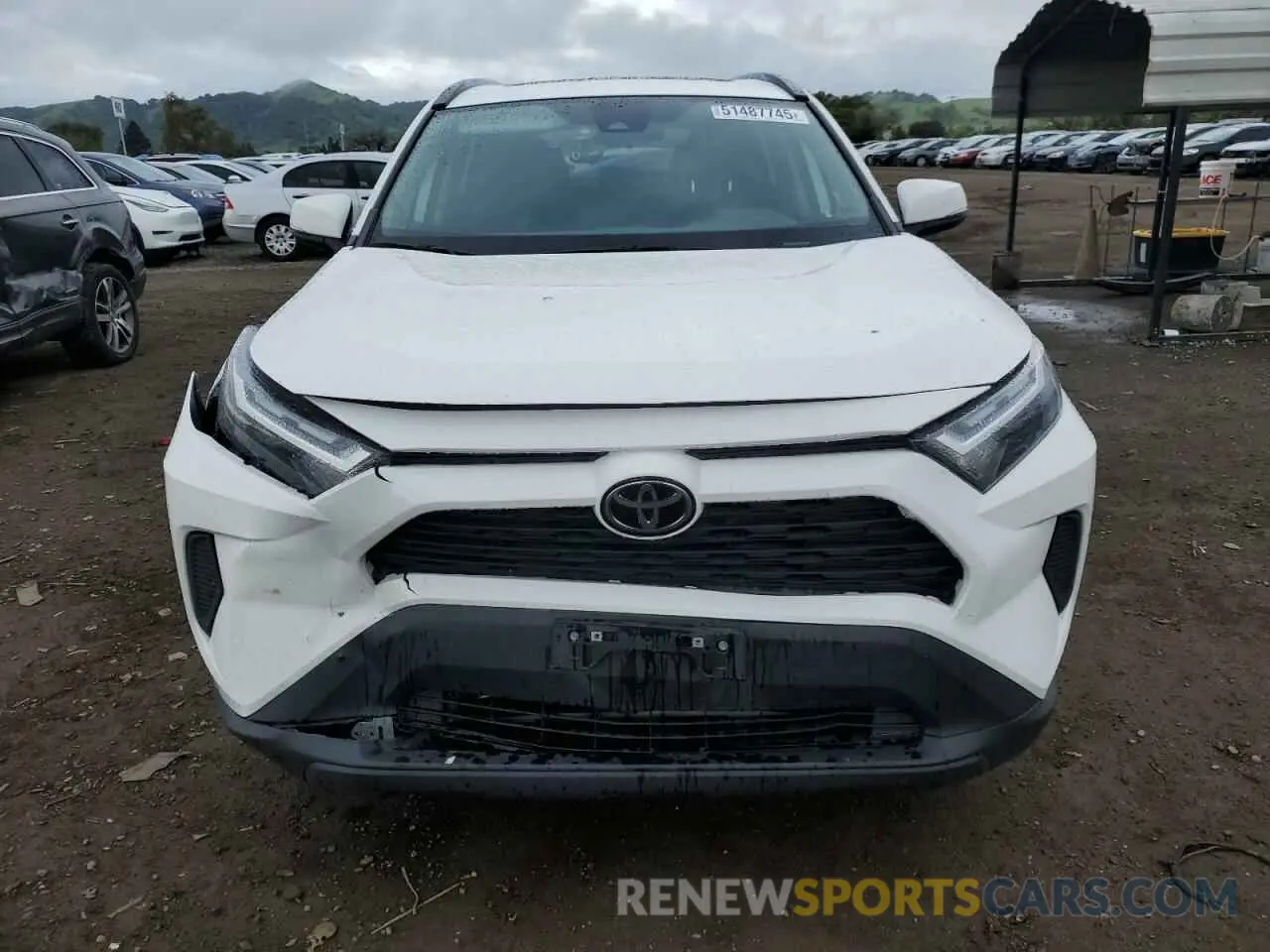 5 Photograph of a damaged car 2T3W1RFV3NC174597 TOYOTA RAV4 2022