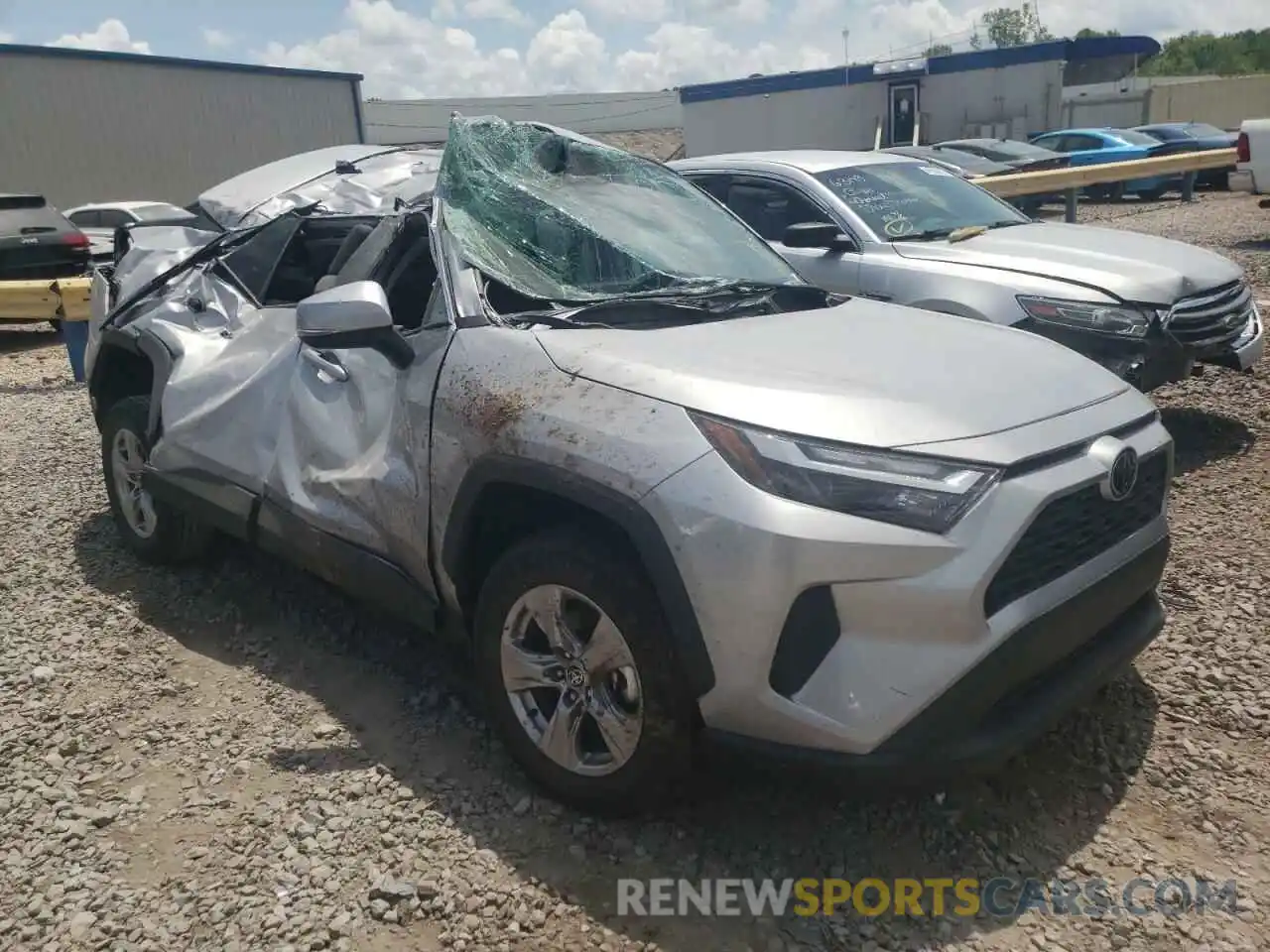 1 Photograph of a damaged car 2T3W1RFV3NC177578 TOYOTA RAV4 2022