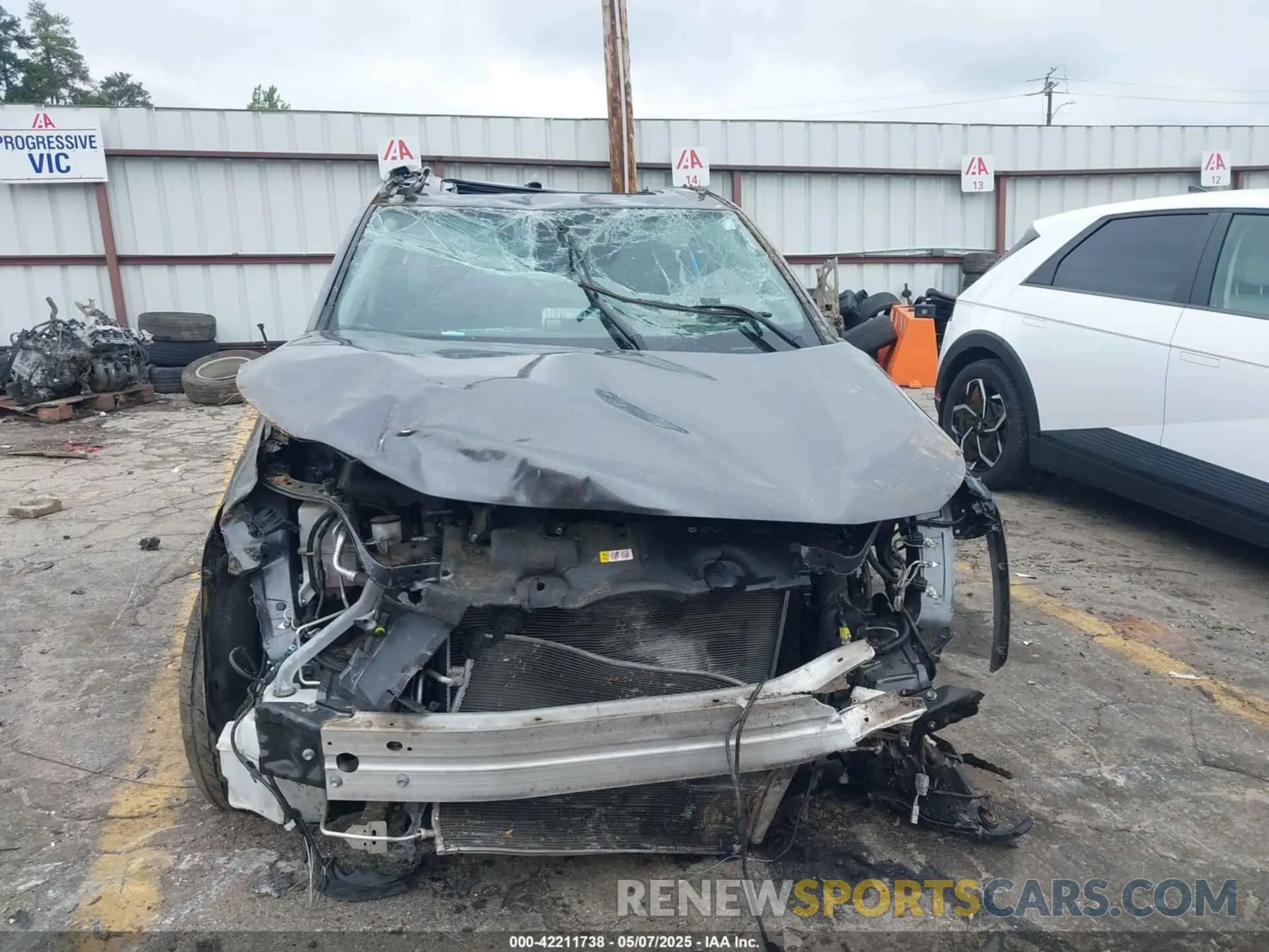 11 Photograph of a damaged car 2T3W1RFV3NC179122 TOYOTA RAV4 2022