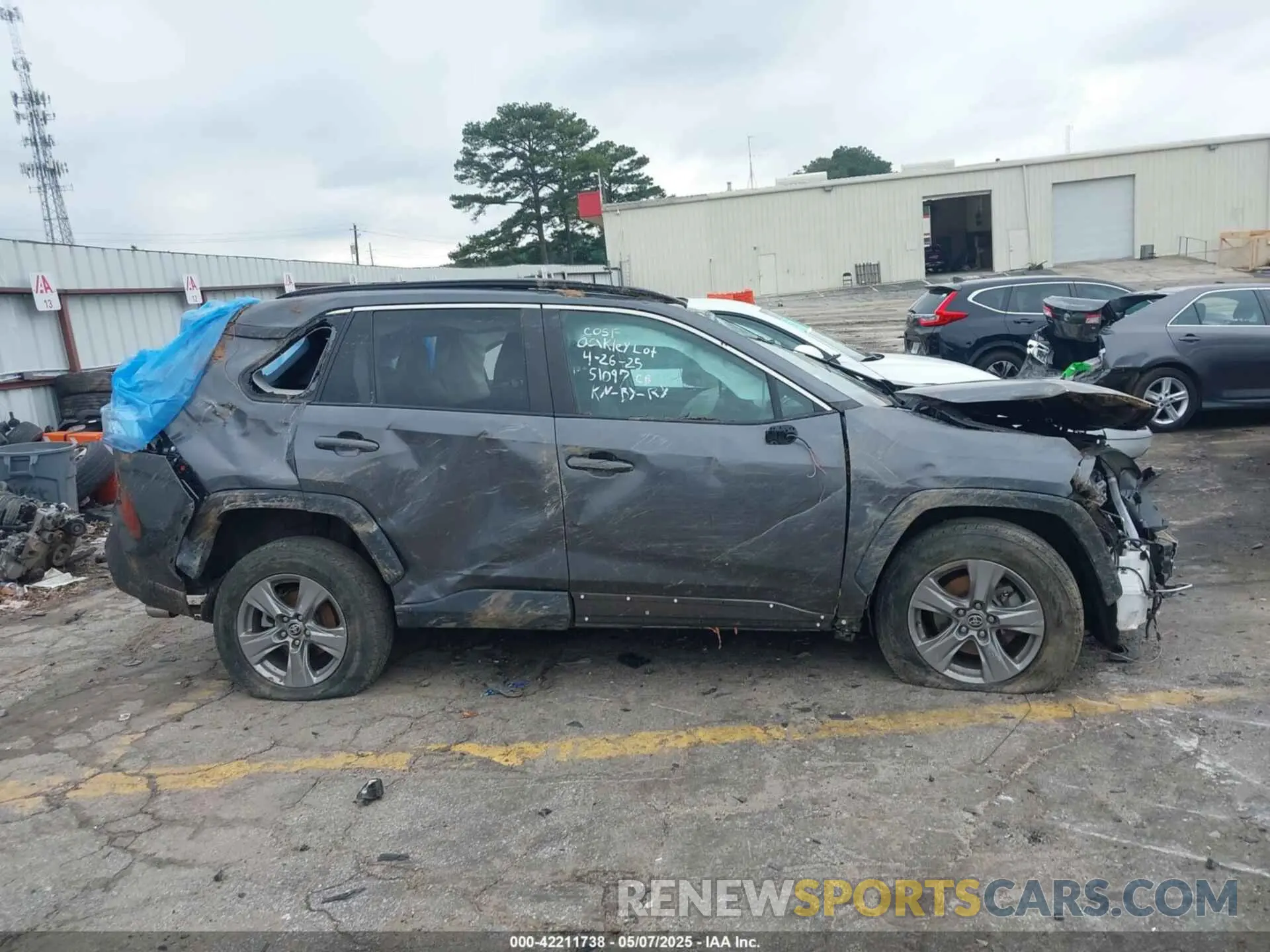 12 Photograph of a damaged car 2T3W1RFV3NC179122 TOYOTA RAV4 2022
