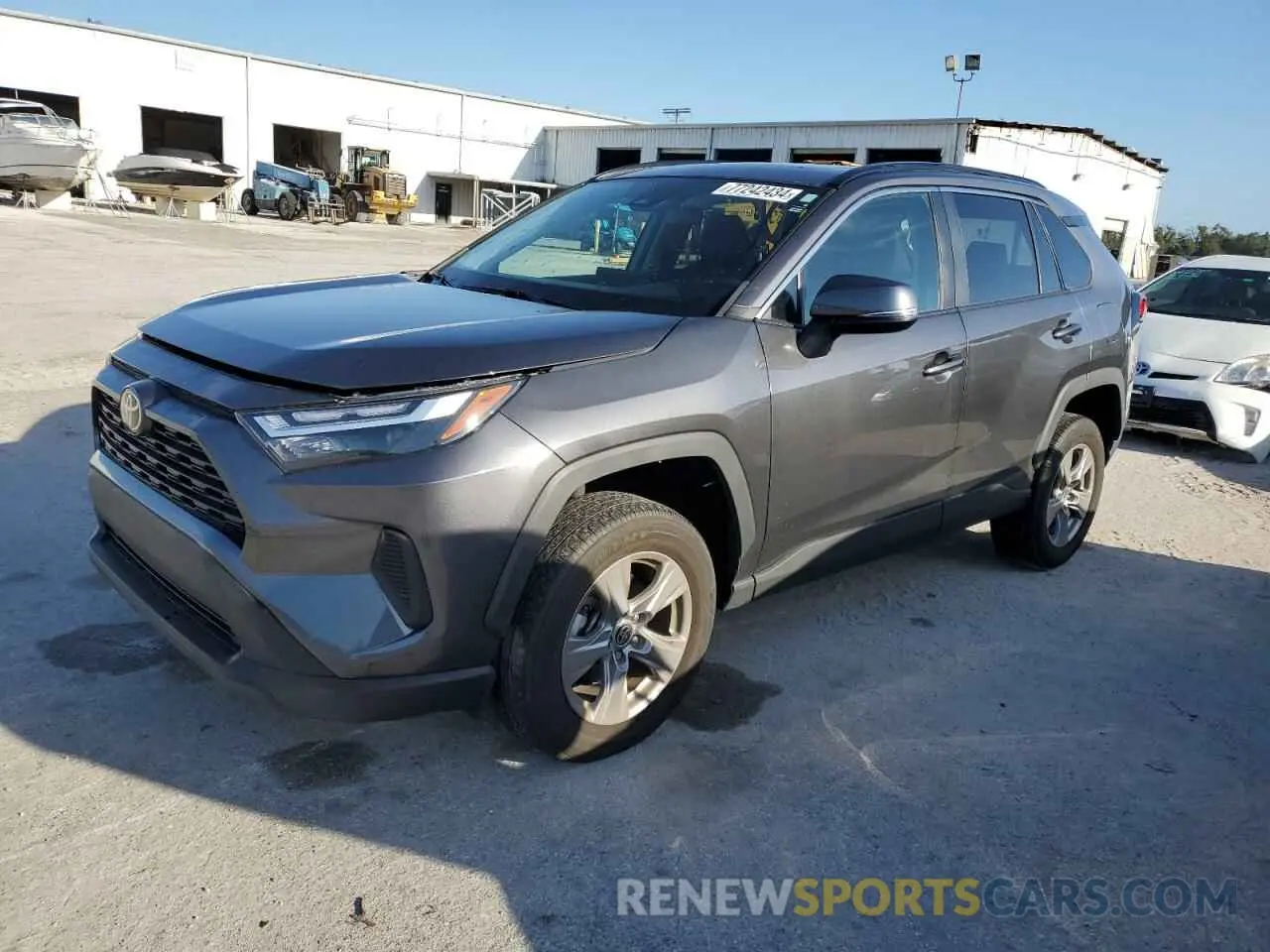 1 Photograph of a damaged car 2T3W1RFV3NC181517 TOYOTA RAV4 2022