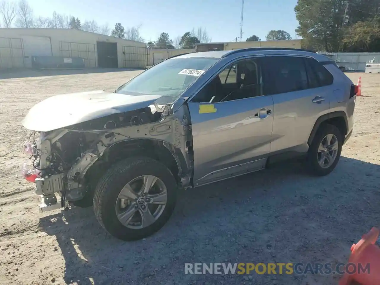 1 Photograph of a damaged car 2T3W1RFV3NC202656 TOYOTA RAV4 2022